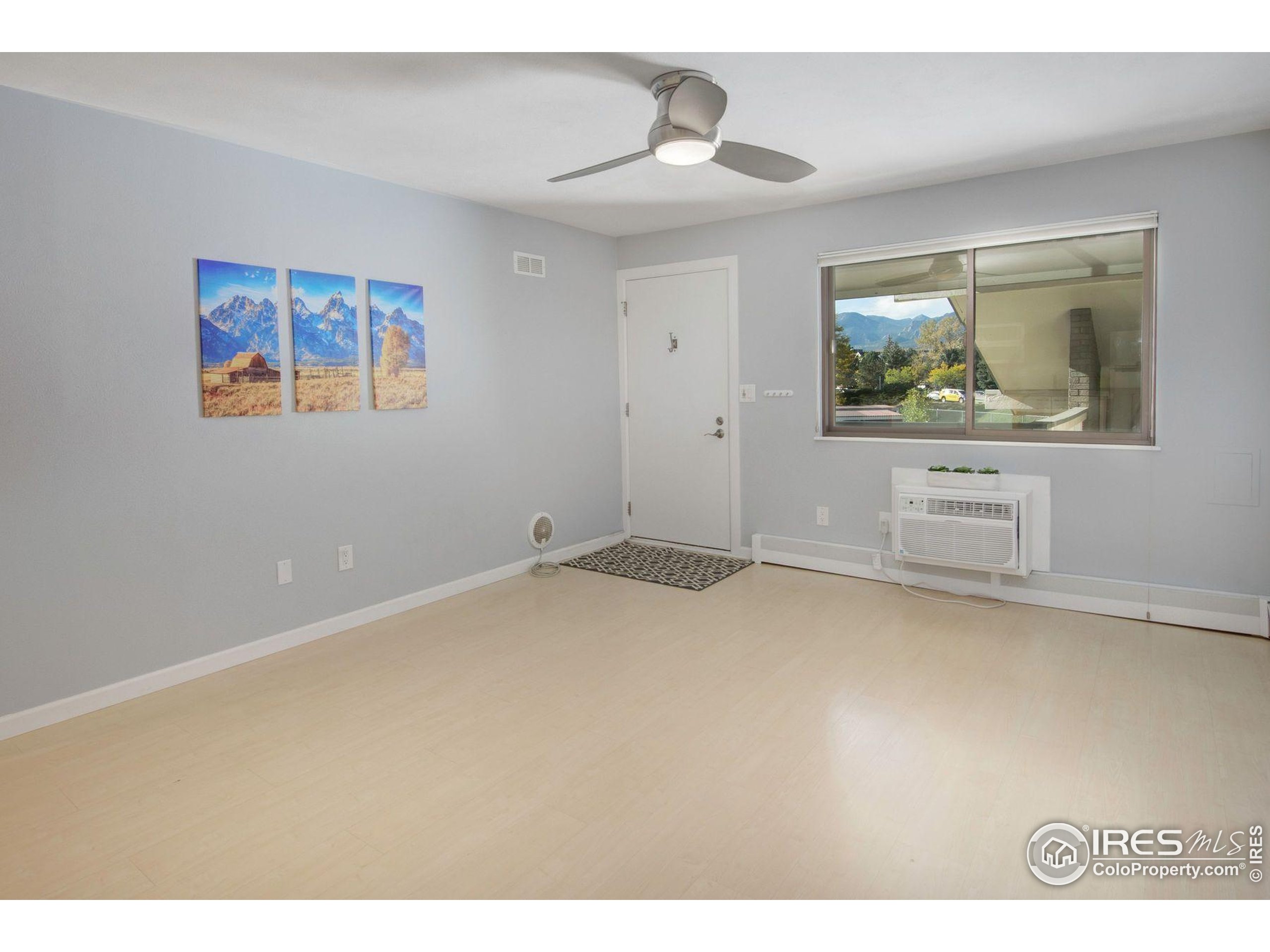 645 Manhattan Pl 302