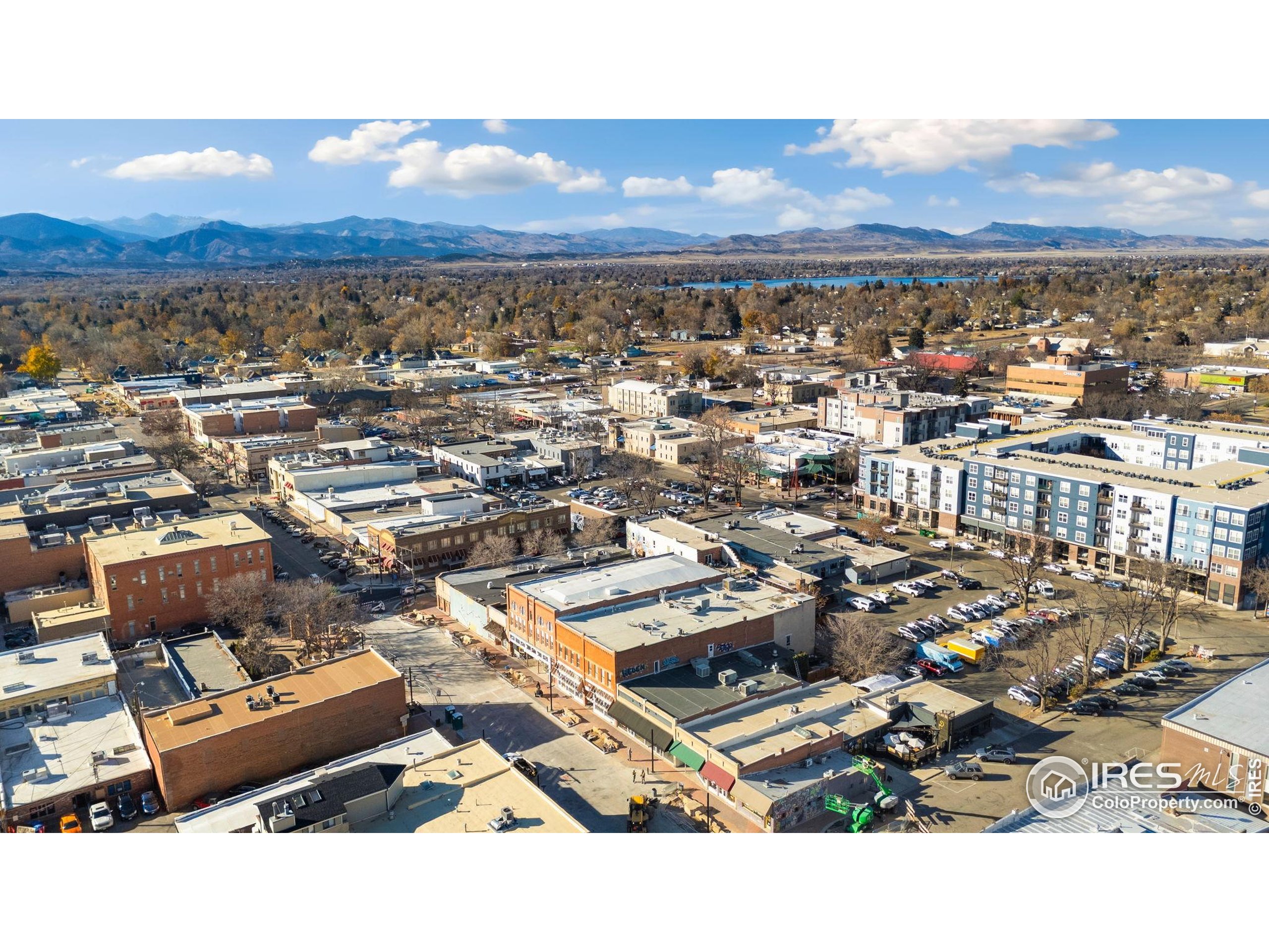 301 E 4th St Various