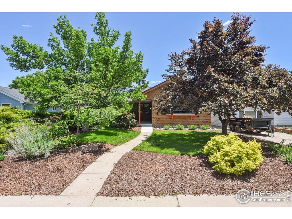 Photo of 4720 S Grant St, Englewood, CO 80113 (MLS # 1047945)
