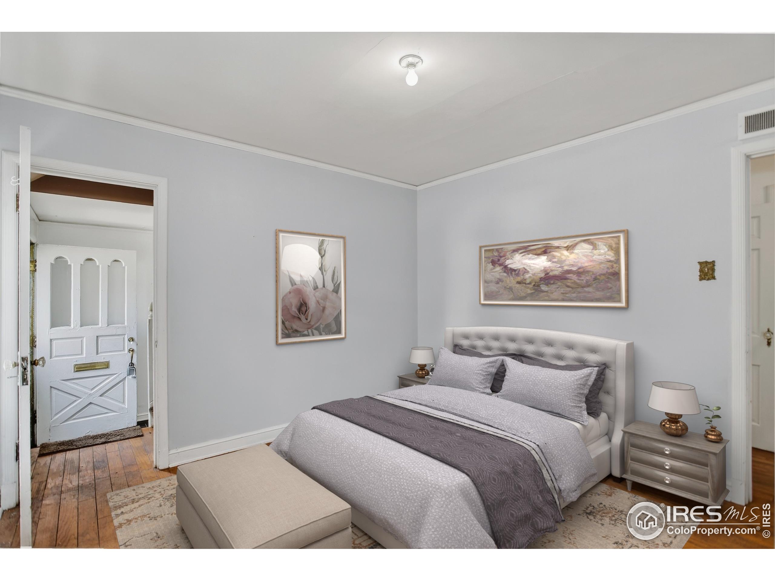 1512 Mariposa Ave