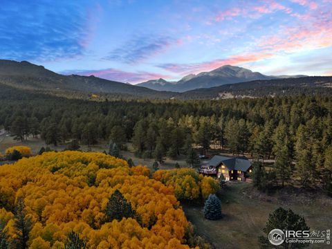 470 Big John Rd Lyons CO 80540