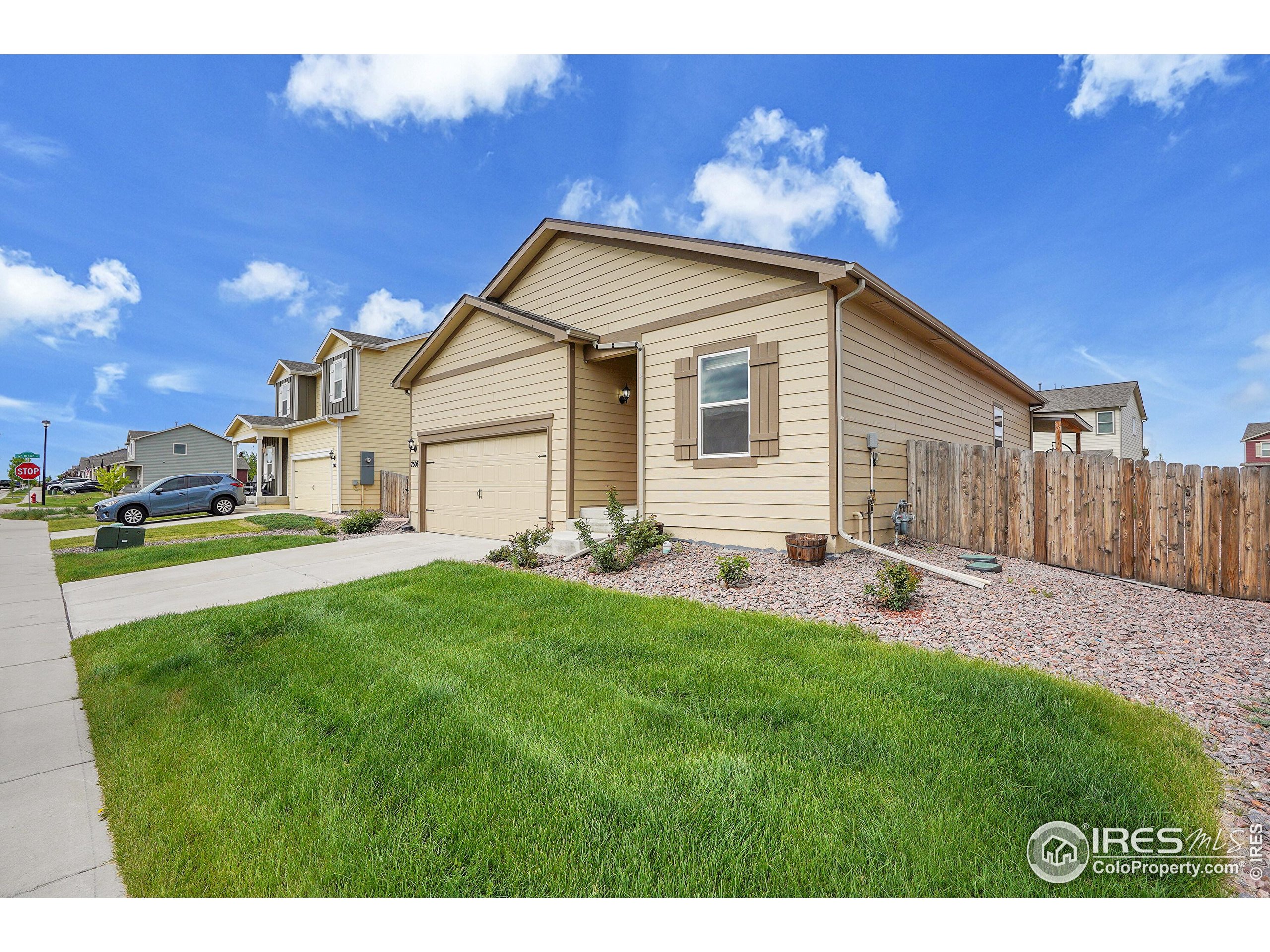 7306 Ellingwood Cir