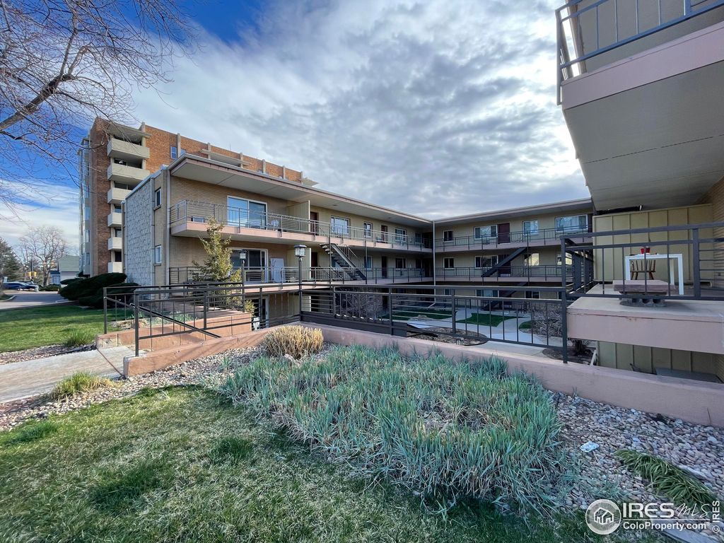 Photo of 830 20th St 101, Boulder, CO 80302 (MLS # 1006877)