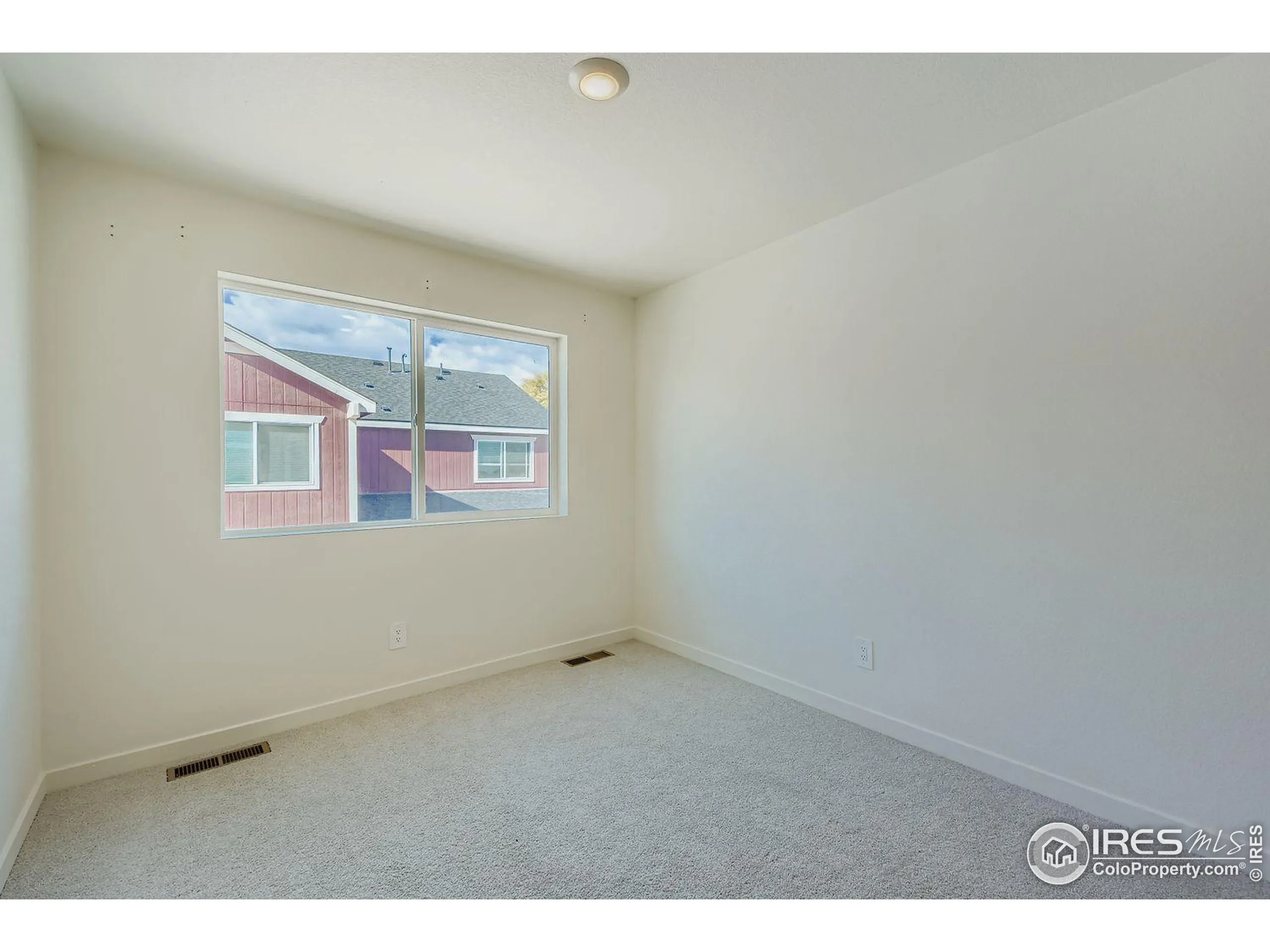 Johnstown, Colorado 80534, United States, 3 Bedrooms Bedrooms, ,3 BathroomsBathrooms,Residential,Active,230968