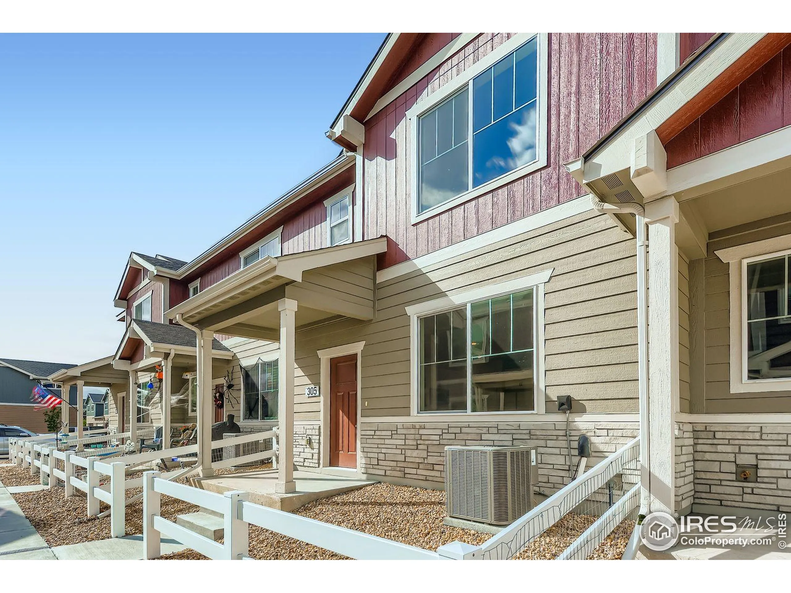 Johnstown, Colorado 80534, United States, 3 Bedrooms Bedrooms, ,3 BathroomsBathrooms,Residential,Active,230968