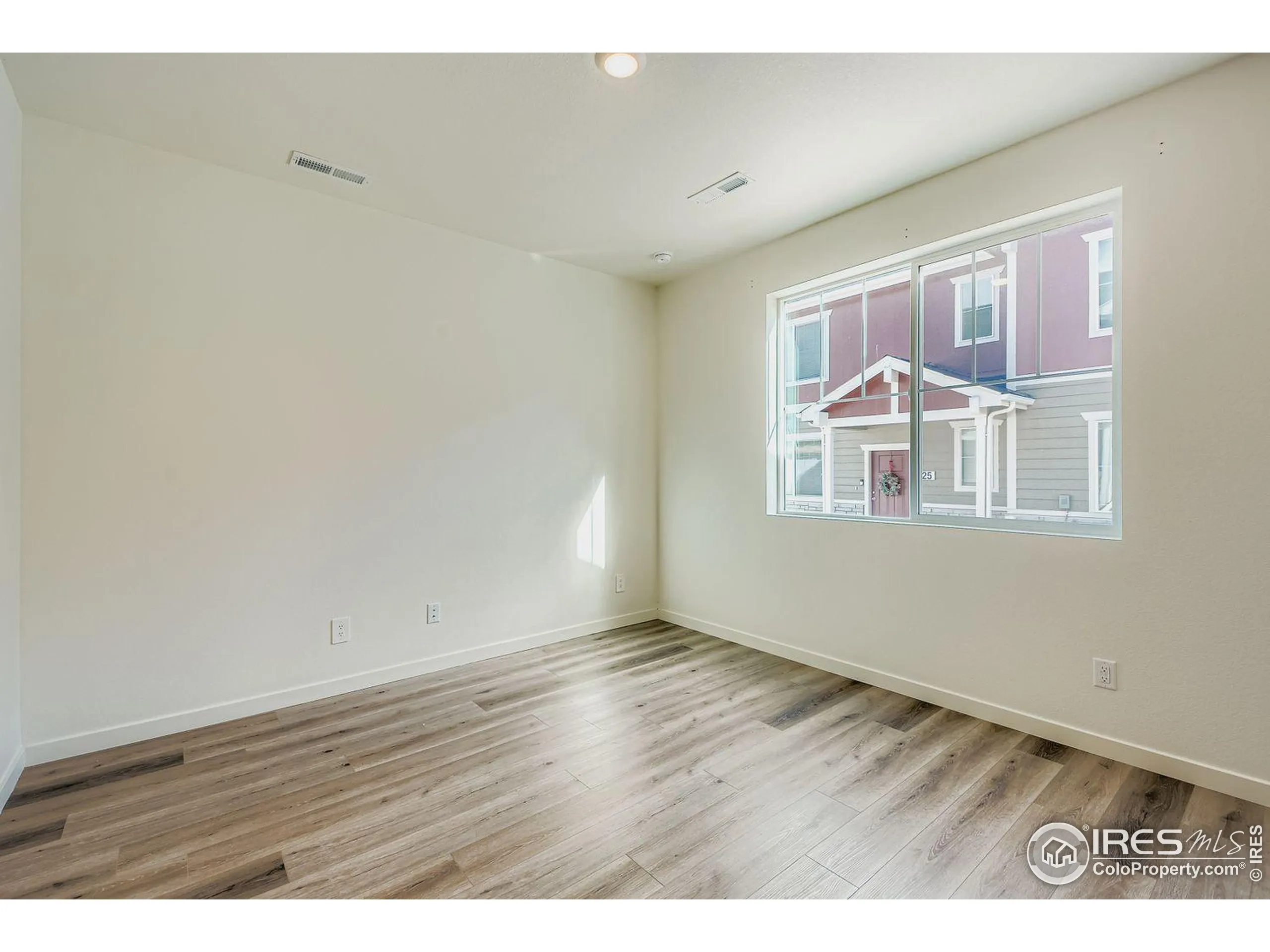 Johnstown, Colorado 80534, United States, 3 Bedrooms Bedrooms, ,3 BathroomsBathrooms,Residential,Active,230968