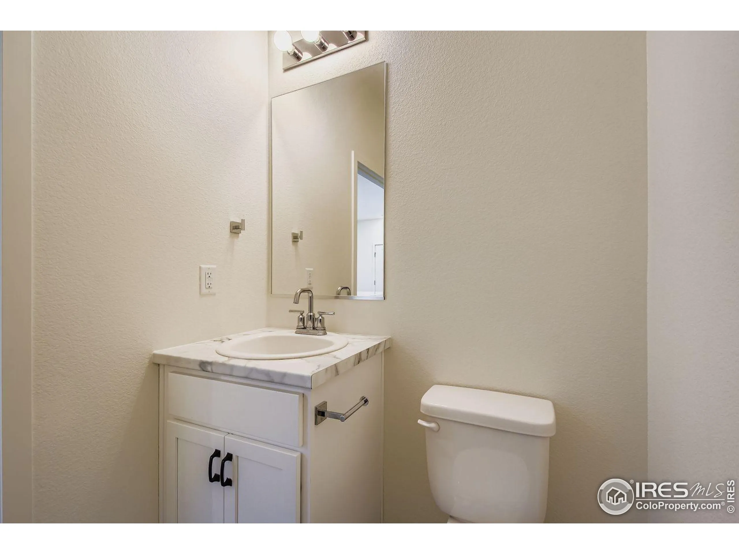 Johnstown, Colorado 80534, United States, 3 Bedrooms Bedrooms, ,3 BathroomsBathrooms,Residential,Active,230968