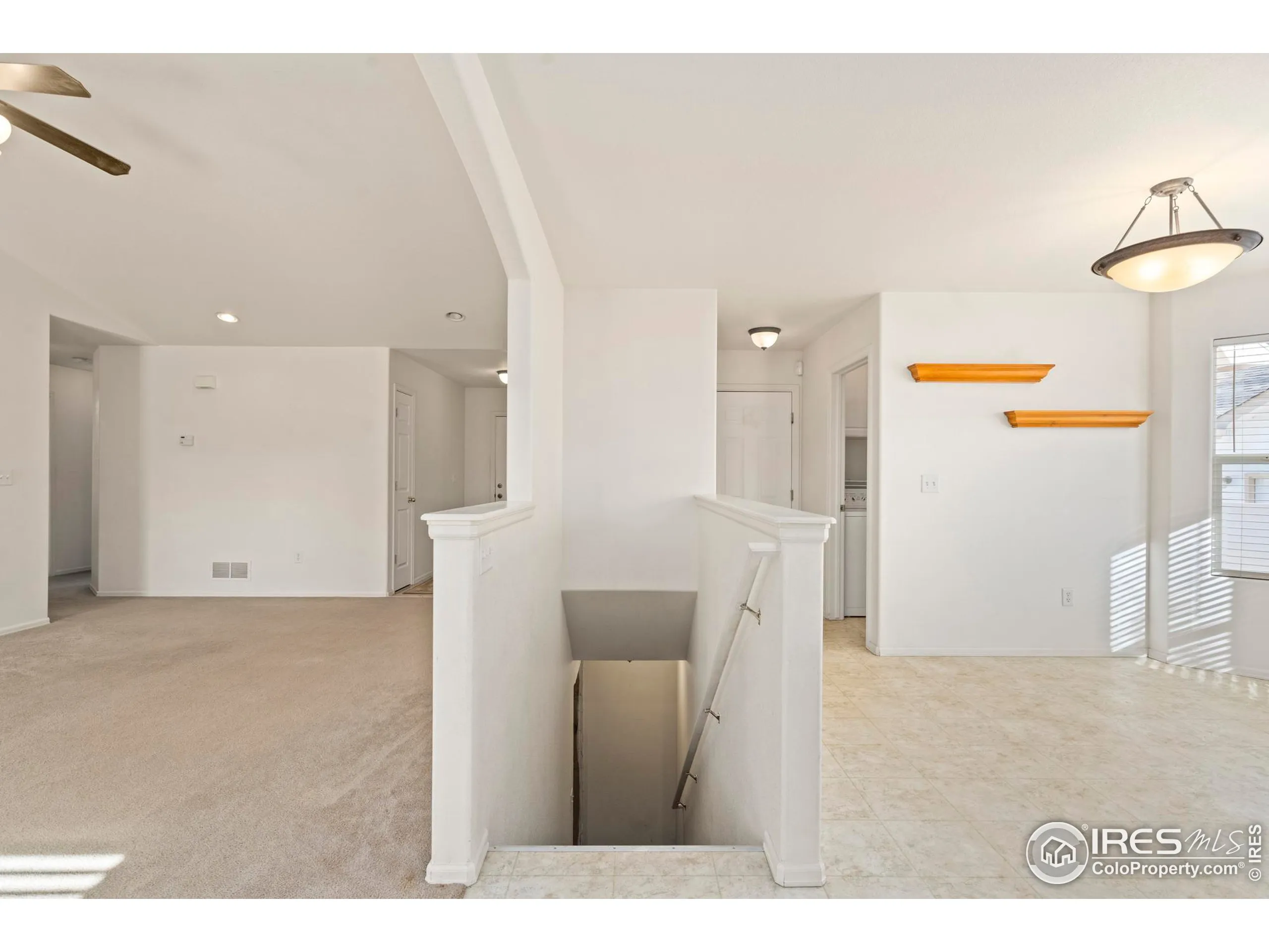 Mead, Colorado 80542, United States, 4 Bedrooms Bedrooms, ,3 BathroomsBathrooms,Residential,Pending,24442