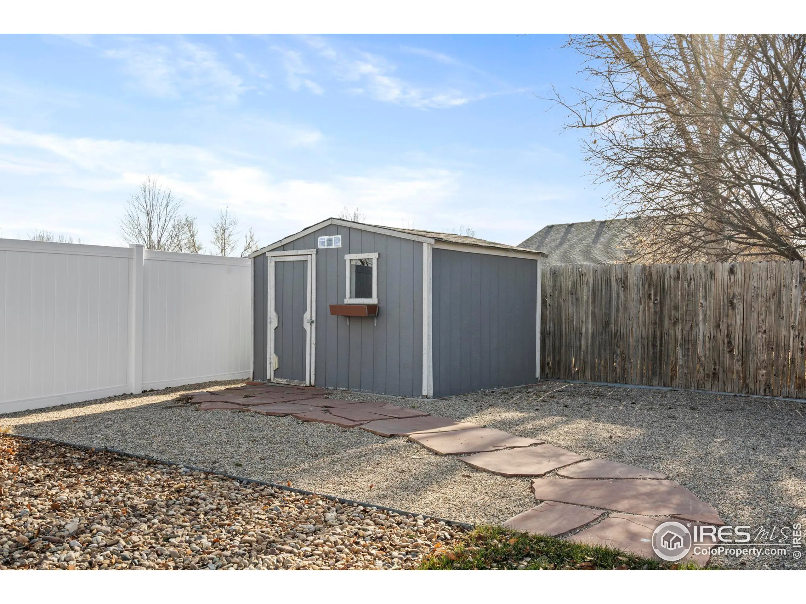 Mead, Colorado 80542, United States, 4 Bedrooms Bedrooms, ,3 BathroomsBathrooms,Residential,Pending,24442