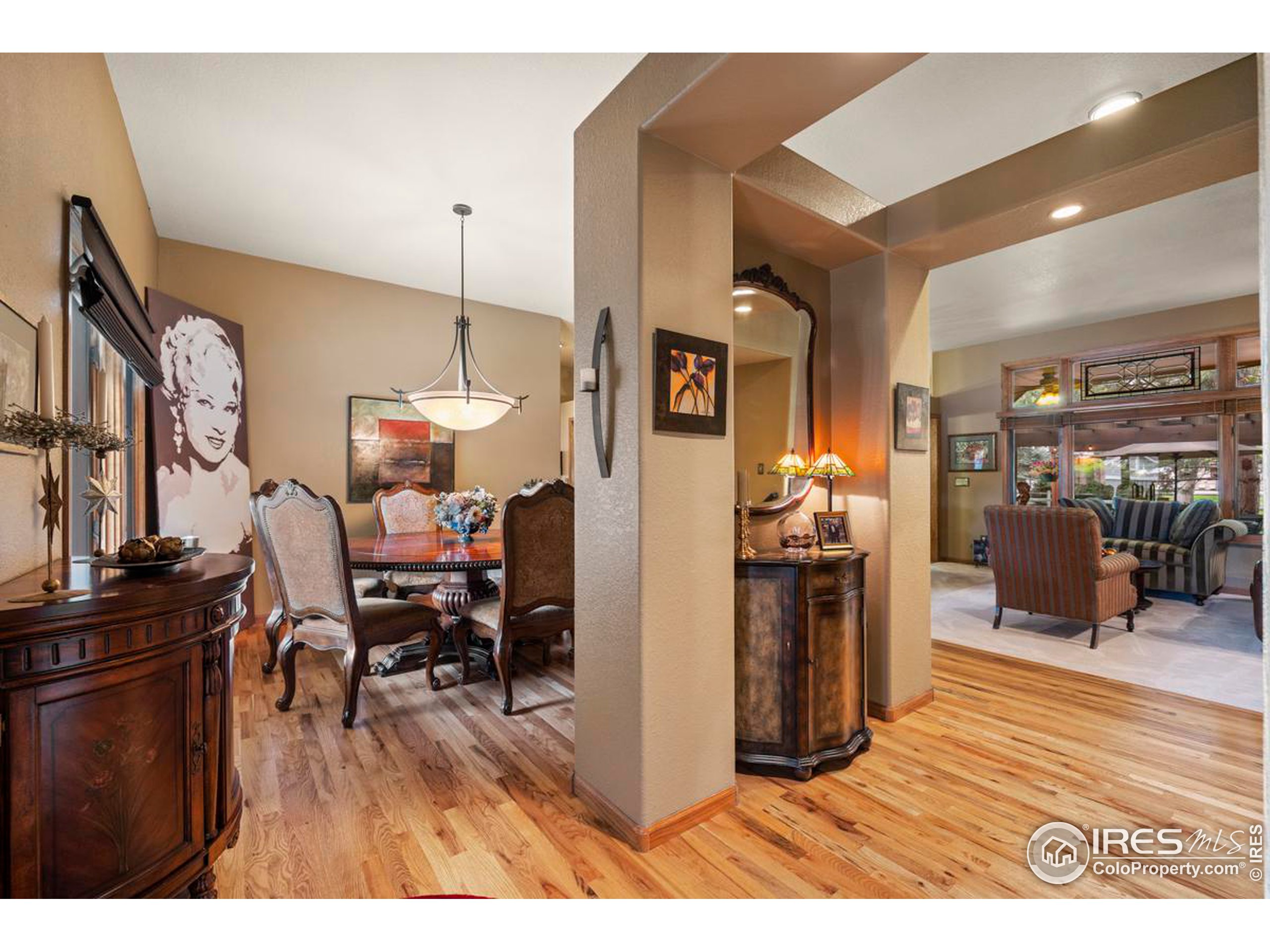 Photo 15 of 40 of 5607 Willow Springs Ct house