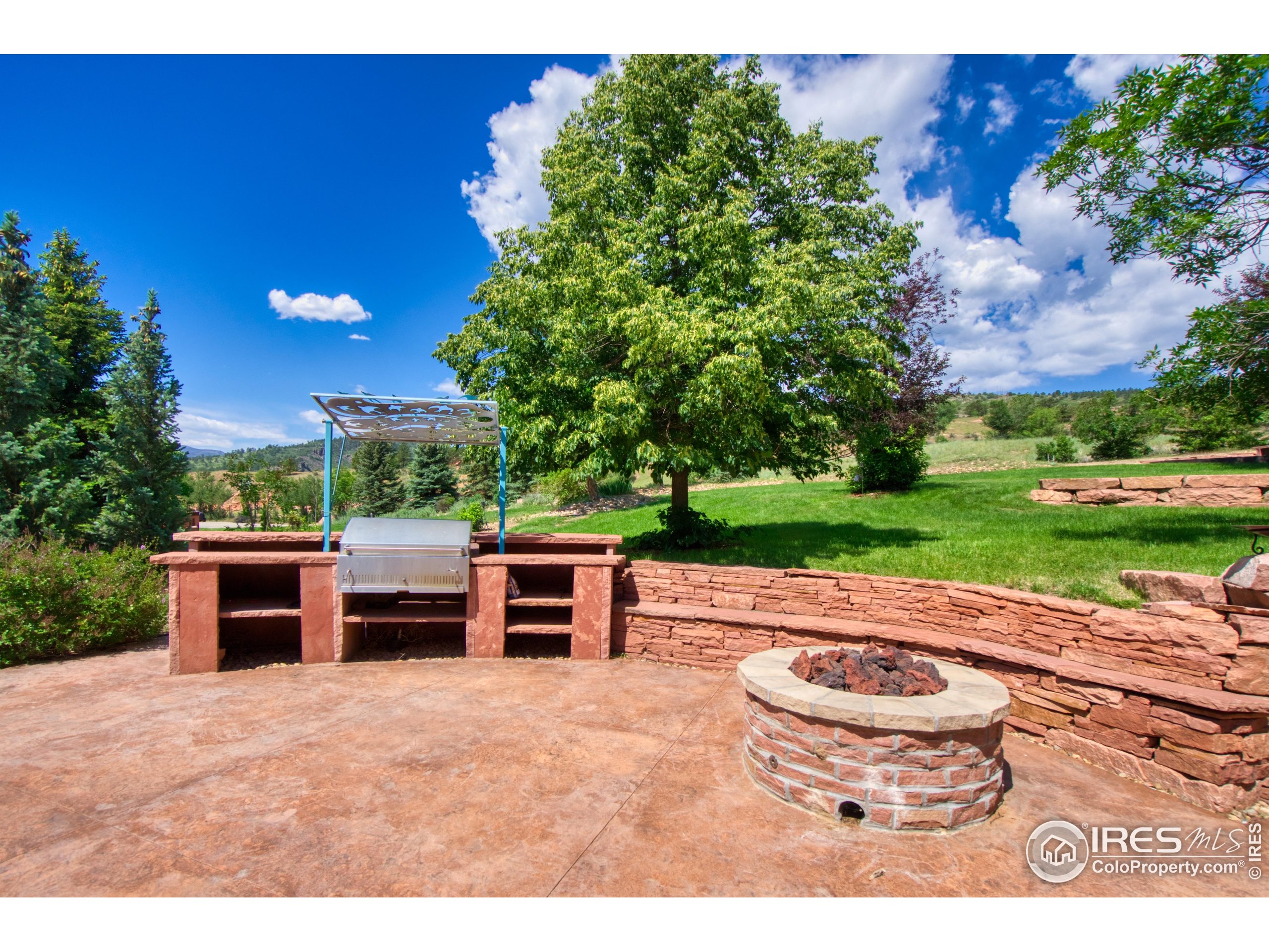 385 Vasquez Ct