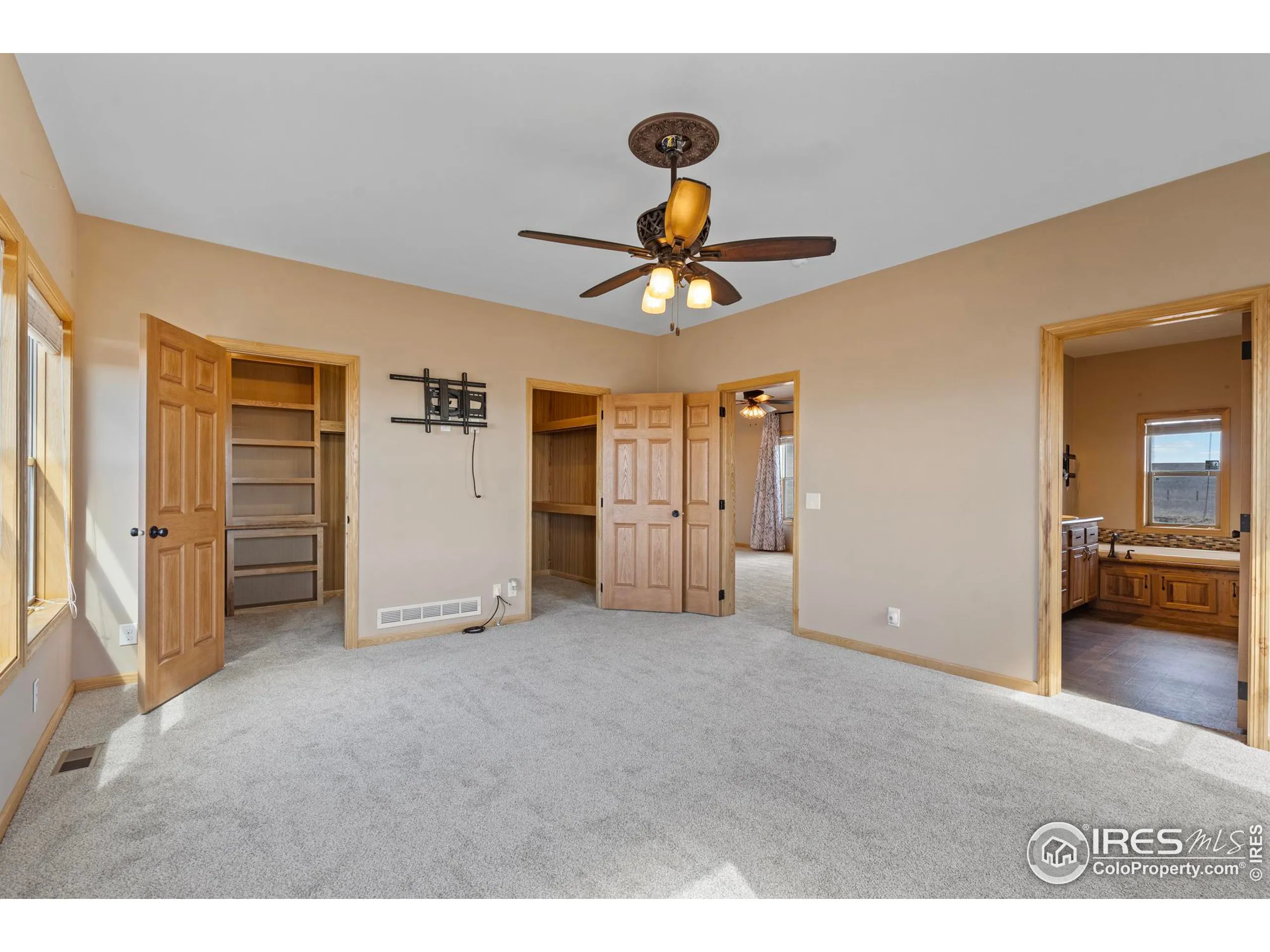 Carr, Colorado 80612, United States, 3 Bedrooms Bedrooms, ,2 BathroomsBathrooms,Residential,Active,83191