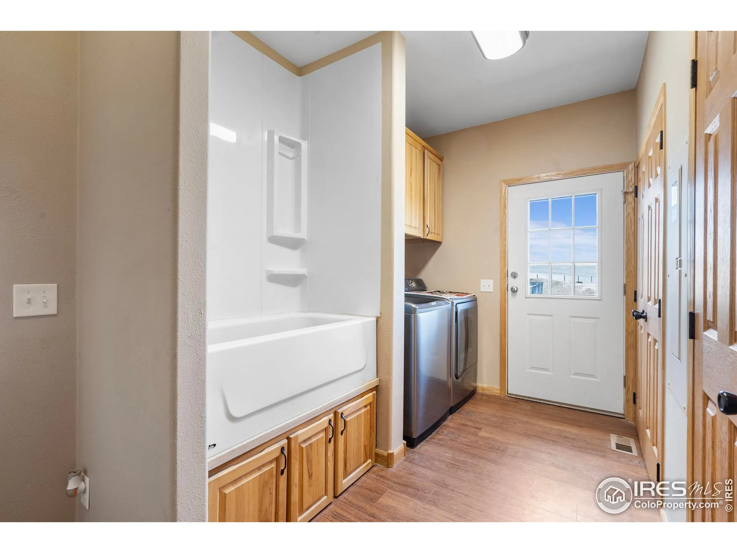 Carr, Colorado 80612, United States, 3 Bedrooms Bedrooms, ,2 BathroomsBathrooms,Residential,Active,83191