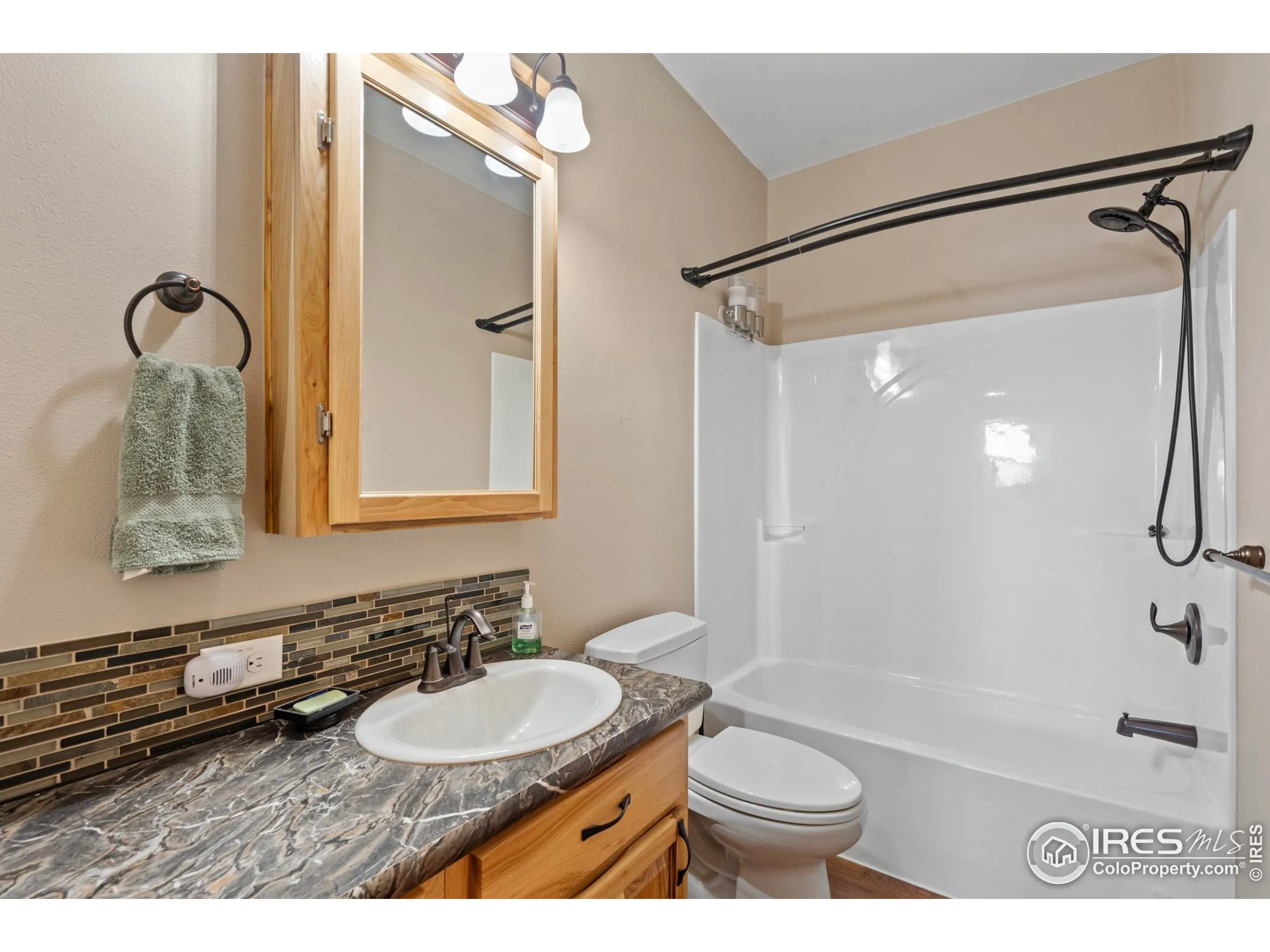 Carr, Colorado 80612, United States, 3 Bedrooms Bedrooms, ,2 BathroomsBathrooms,Residential,Active,83191