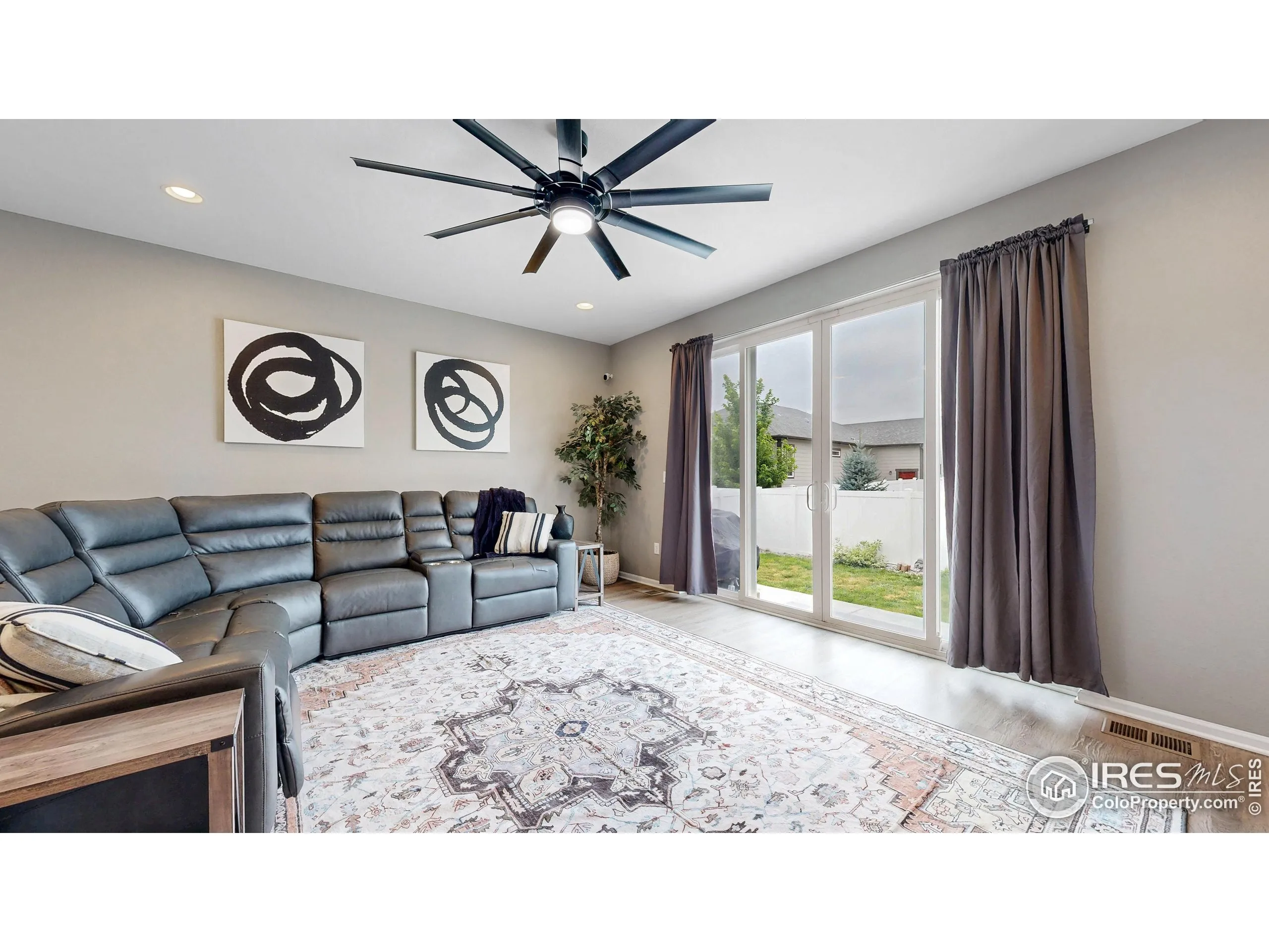 Windsor, Colorado 80550, United States, 3 Bedrooms Bedrooms, ,2 BathroomsBathrooms,Residential,Pending,182228