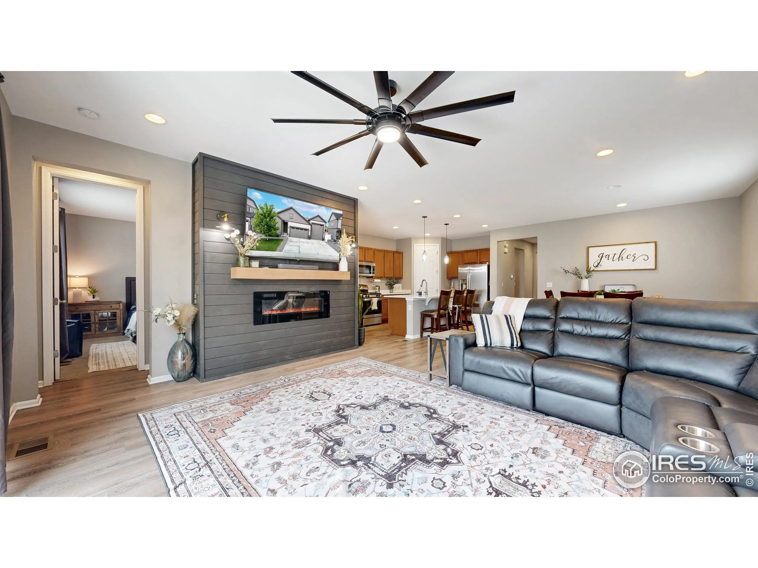 Windsor, Colorado 80550, United States, 3 Bedrooms Bedrooms, ,2 BathroomsBathrooms,Residential,Pending,182228