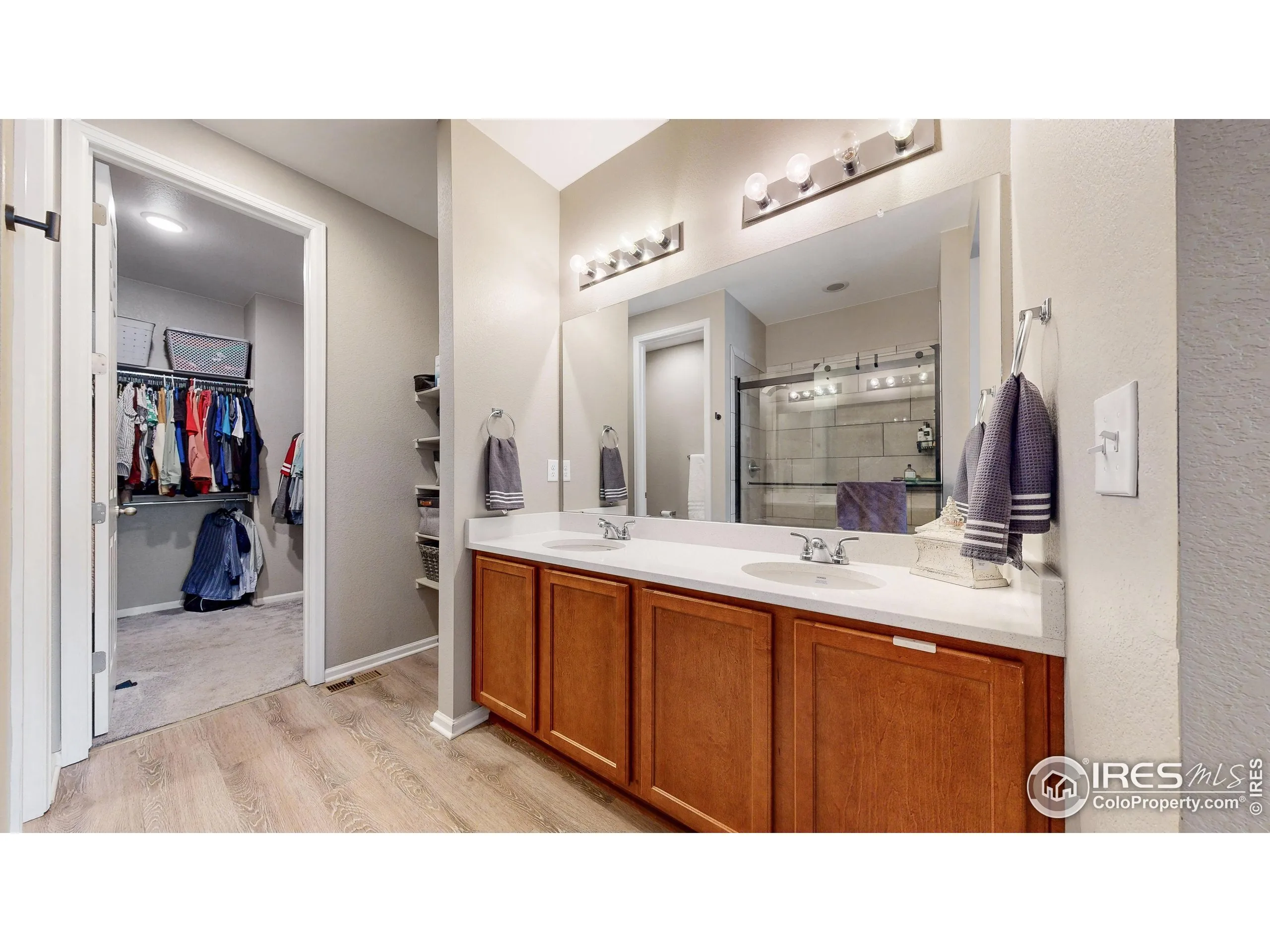 Windsor, Colorado 80550, United States, 3 Bedrooms Bedrooms, ,2 BathroomsBathrooms,Residential,Pending,182228