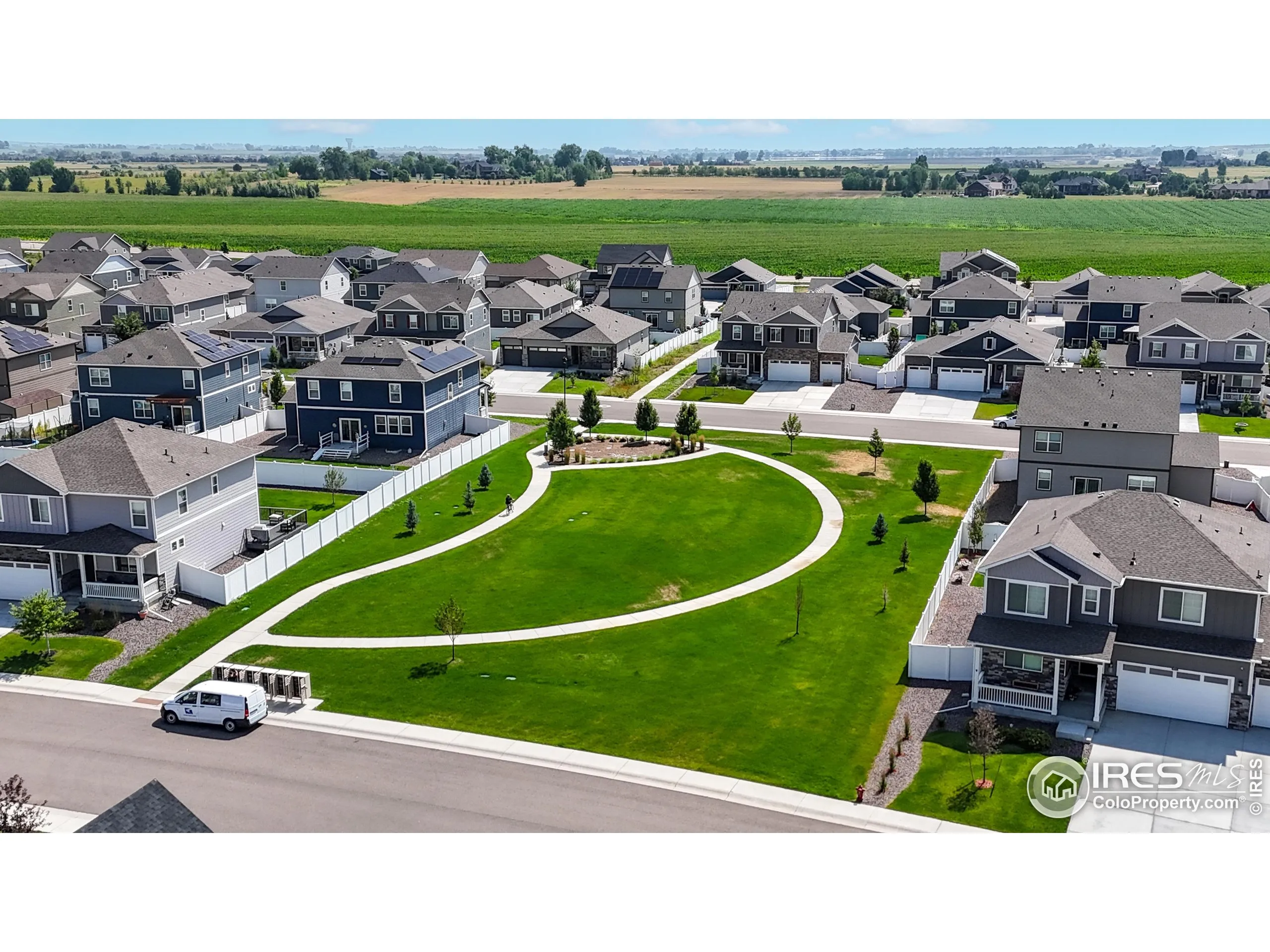 Windsor, Colorado 80550, United States, 3 Bedrooms Bedrooms, ,2 BathroomsBathrooms,Residential,Pending,182228