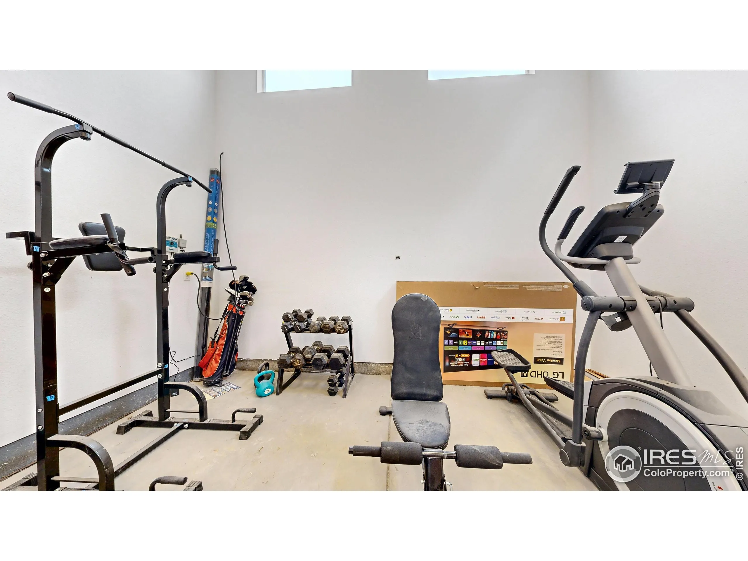 Windsor, Colorado 80550, United States, 3 Bedrooms Bedrooms, ,2 BathroomsBathrooms,Residential,Pending,182228