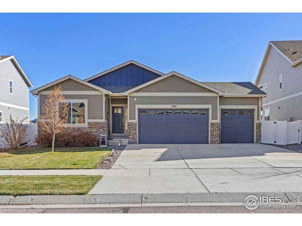 Photo of 1344 87th Ave, Greeley, CO 80634 (MLS # 1047891)