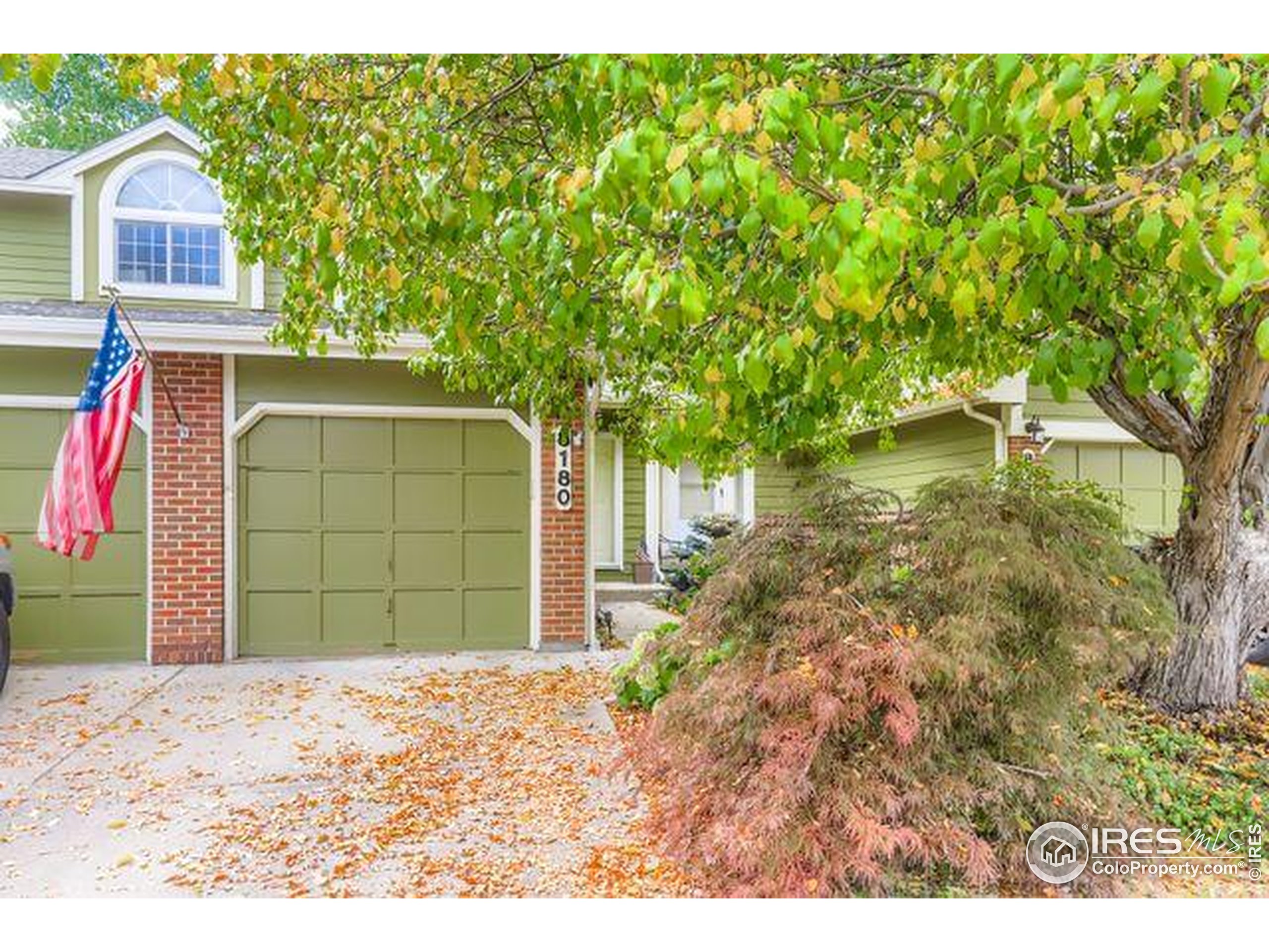 8180 Dry Creek Cir