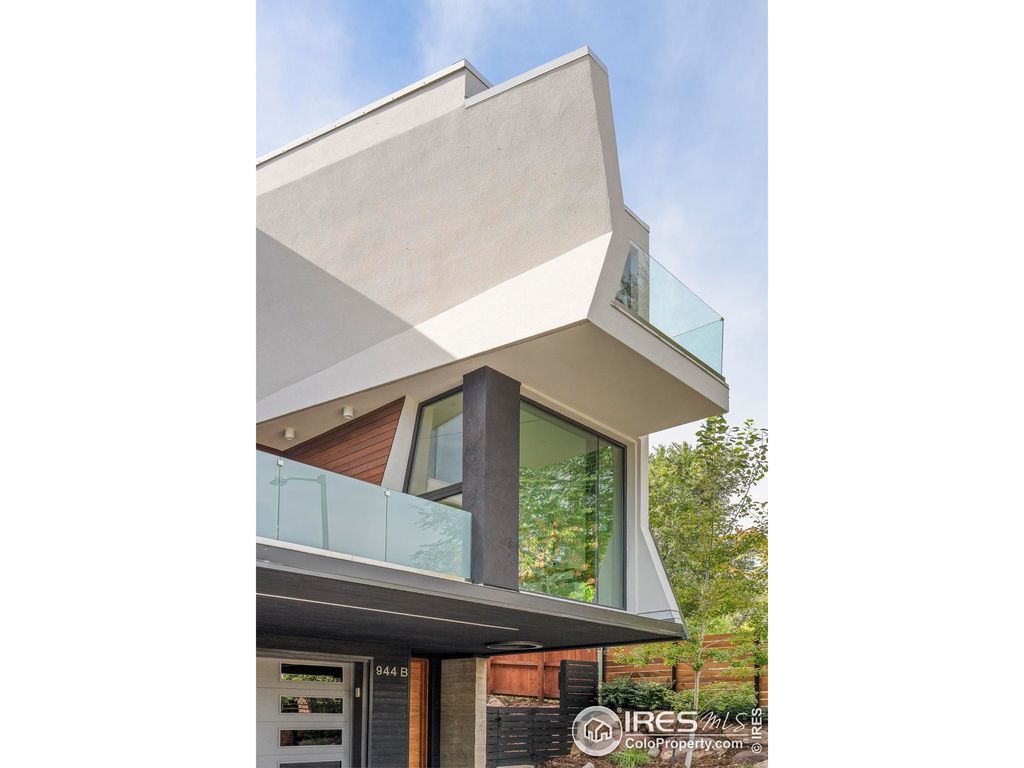 Photo of 944 Arapahoe Ave B, Boulder, CO 80302 (MLS # 1044355)
