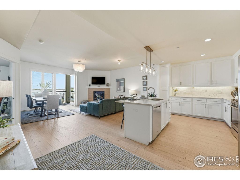 Photo of 3401 Arapahoe Ave 309, Boulder, CO 80303 (MLS # 1047214)