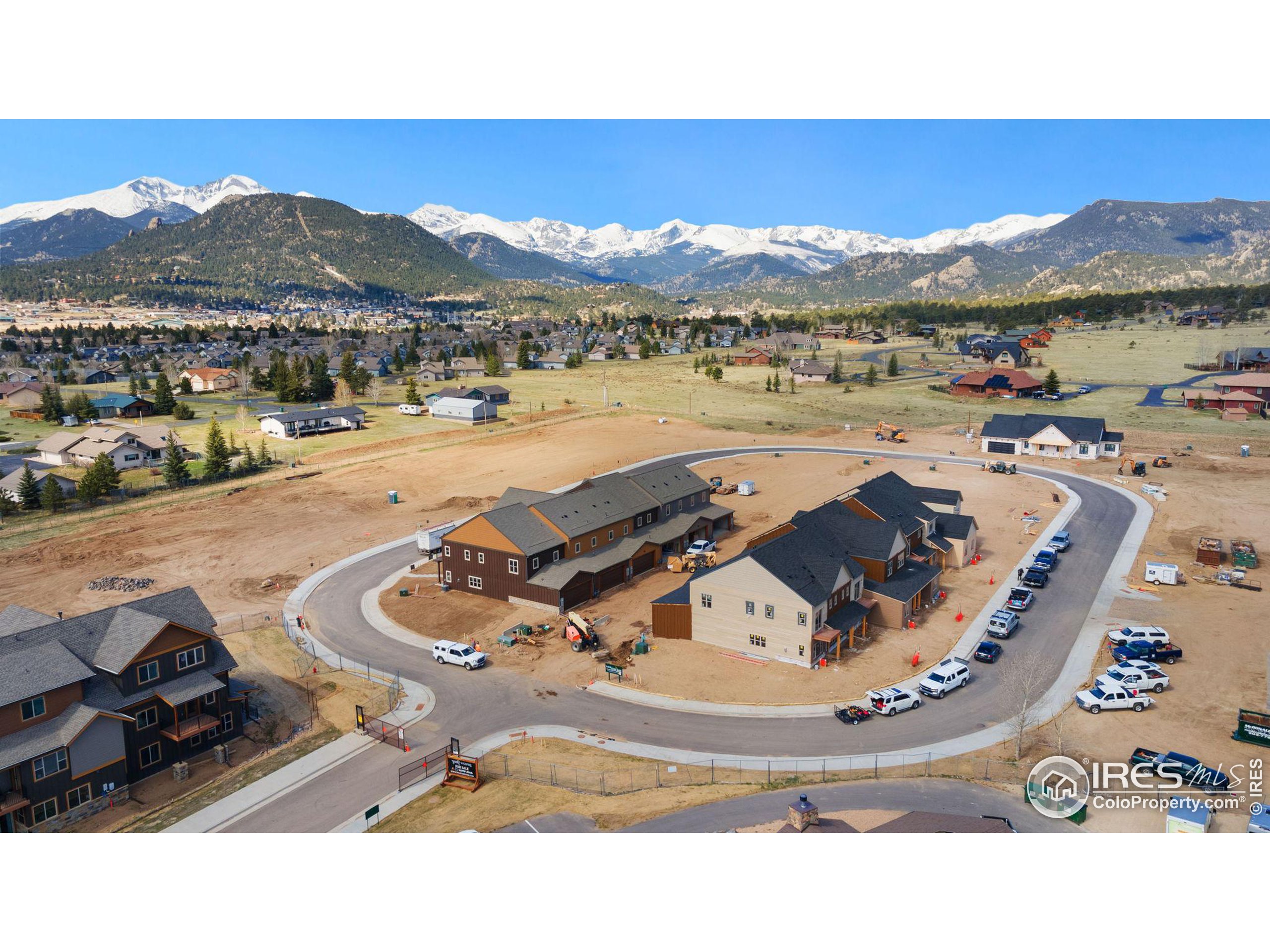 1760 Continental Peaks Cir