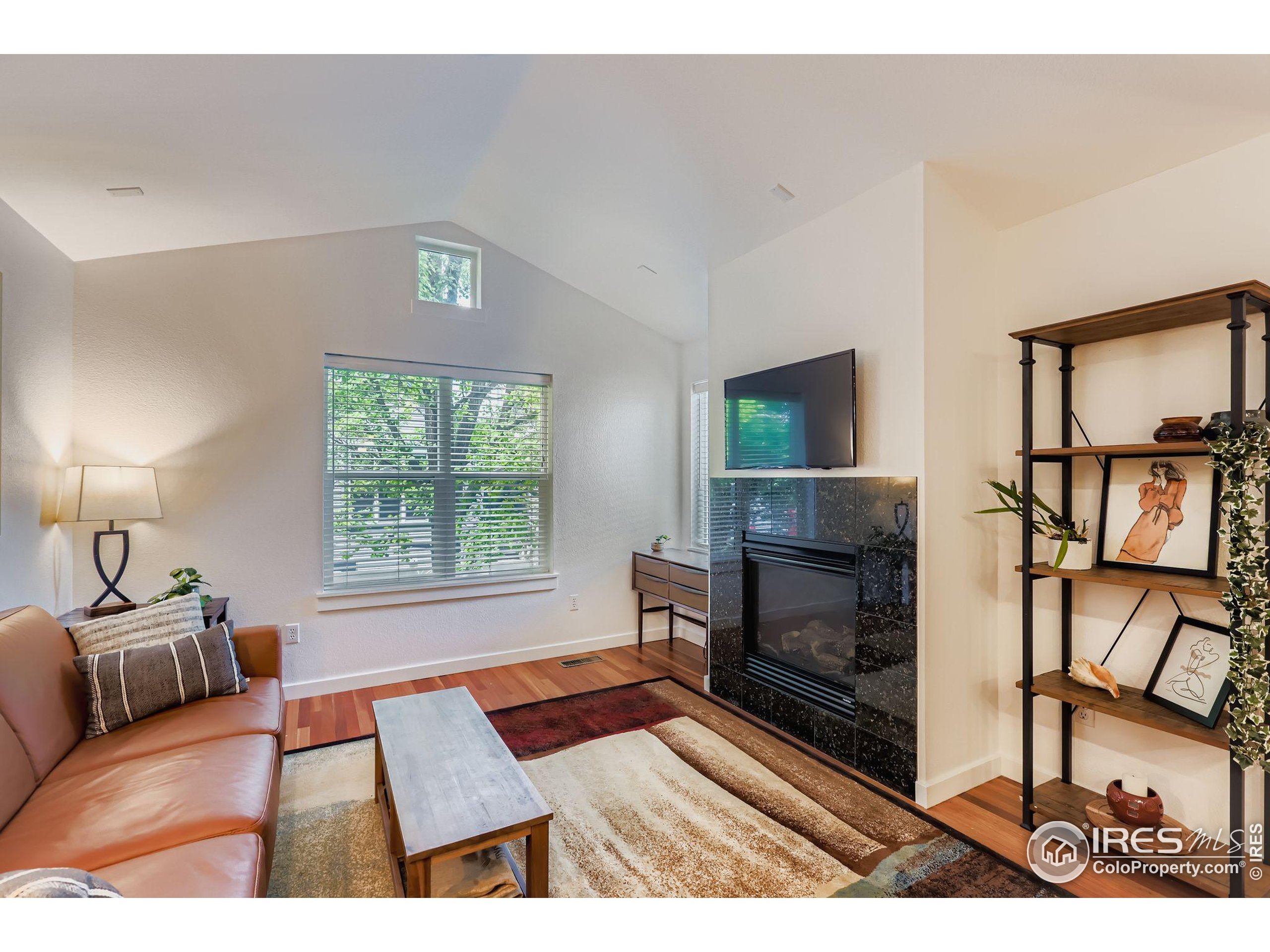187 Rendezvous Dr