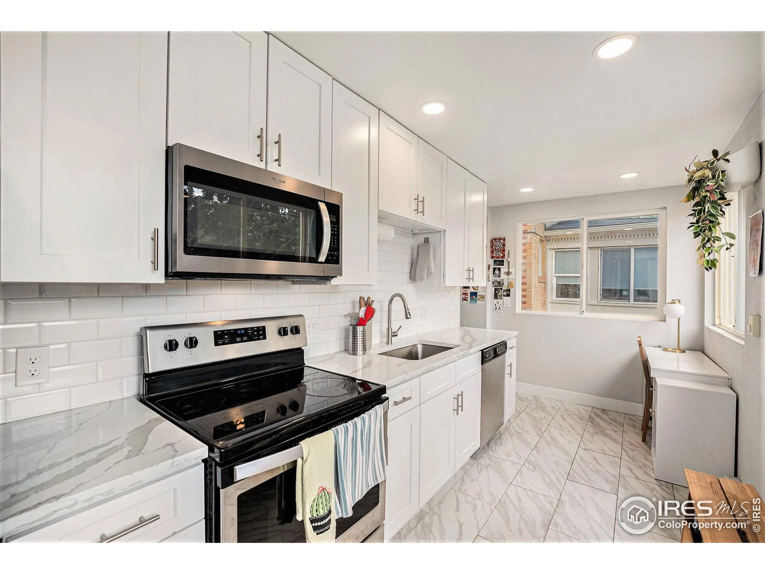 Denver, Colorado 80206, United States, 1 Bedroom Bedrooms, ,1 BathroomBathrooms,Residential,Active,174080