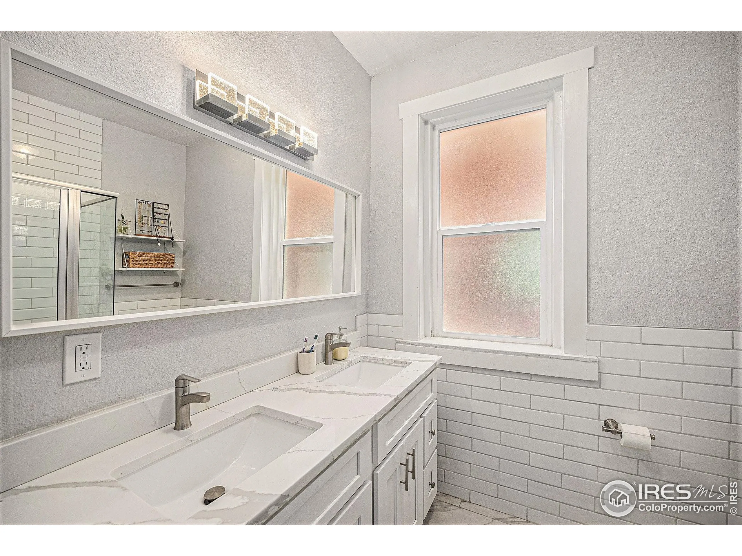 Denver, Colorado 80206, United States, 1 Bedroom Bedrooms, ,1 BathroomBathrooms,Residential,Active,174080