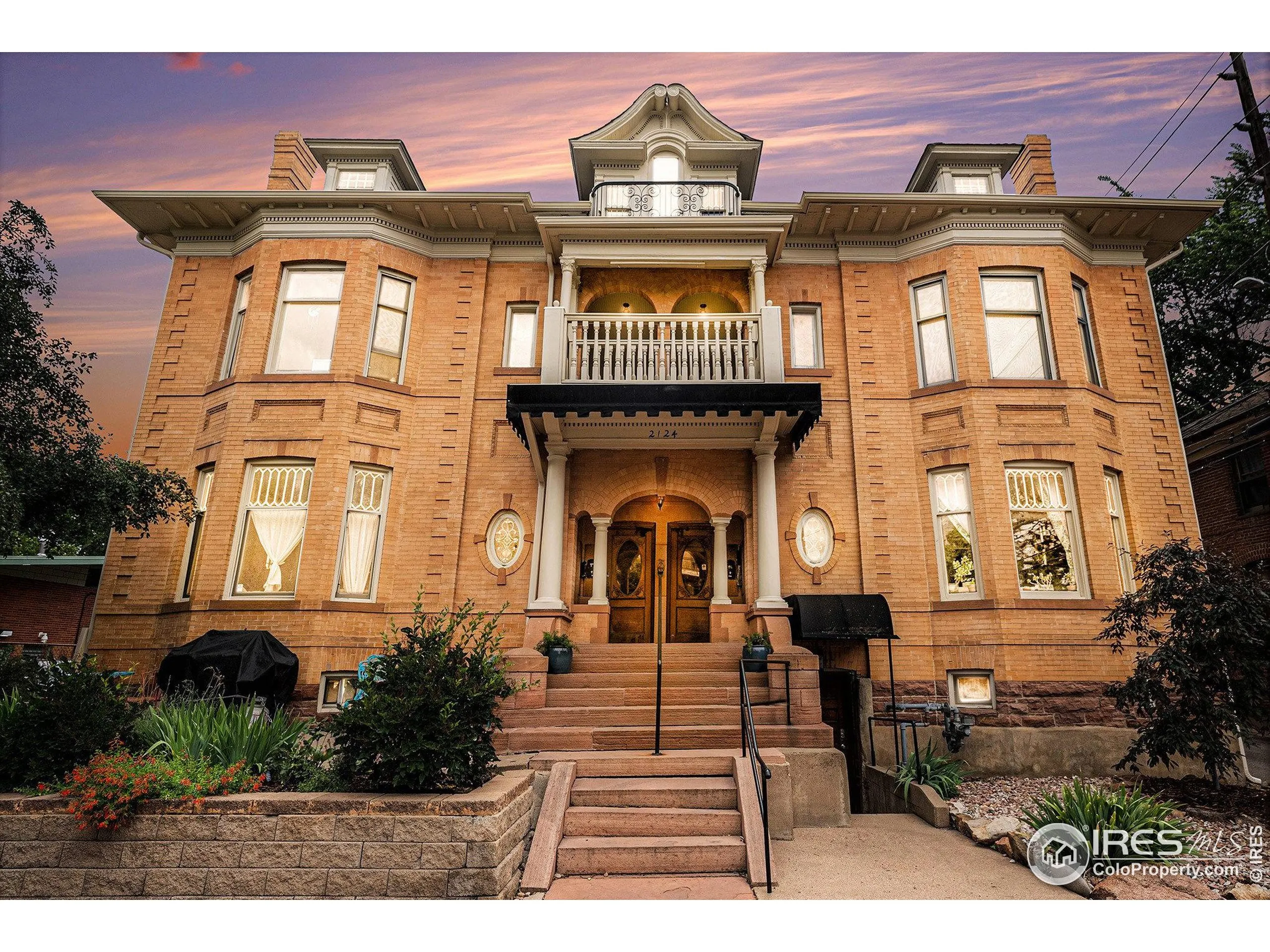 Denver, Colorado 80206, United States, 1 Bedroom Bedrooms, ,1 BathroomBathrooms,Residential,Active,174080