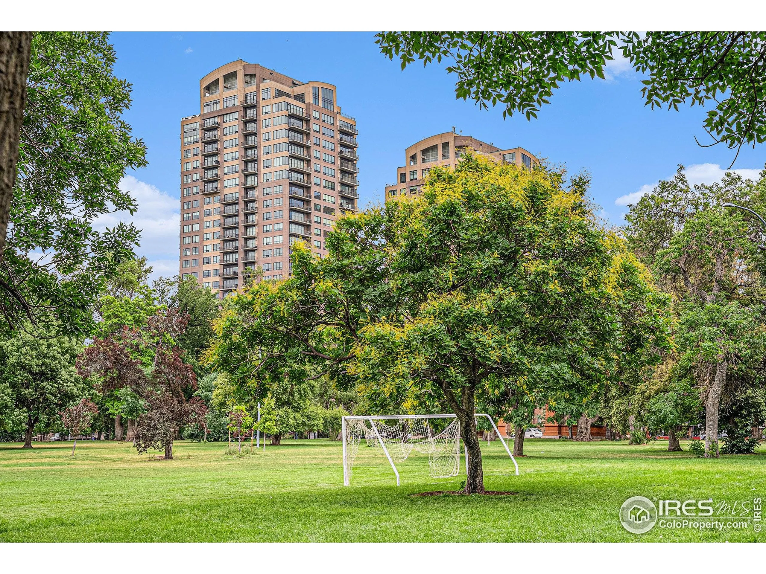 Denver, Colorado 80206, United States, 1 Bedroom Bedrooms, ,1 BathroomBathrooms,Residential,Active,174080