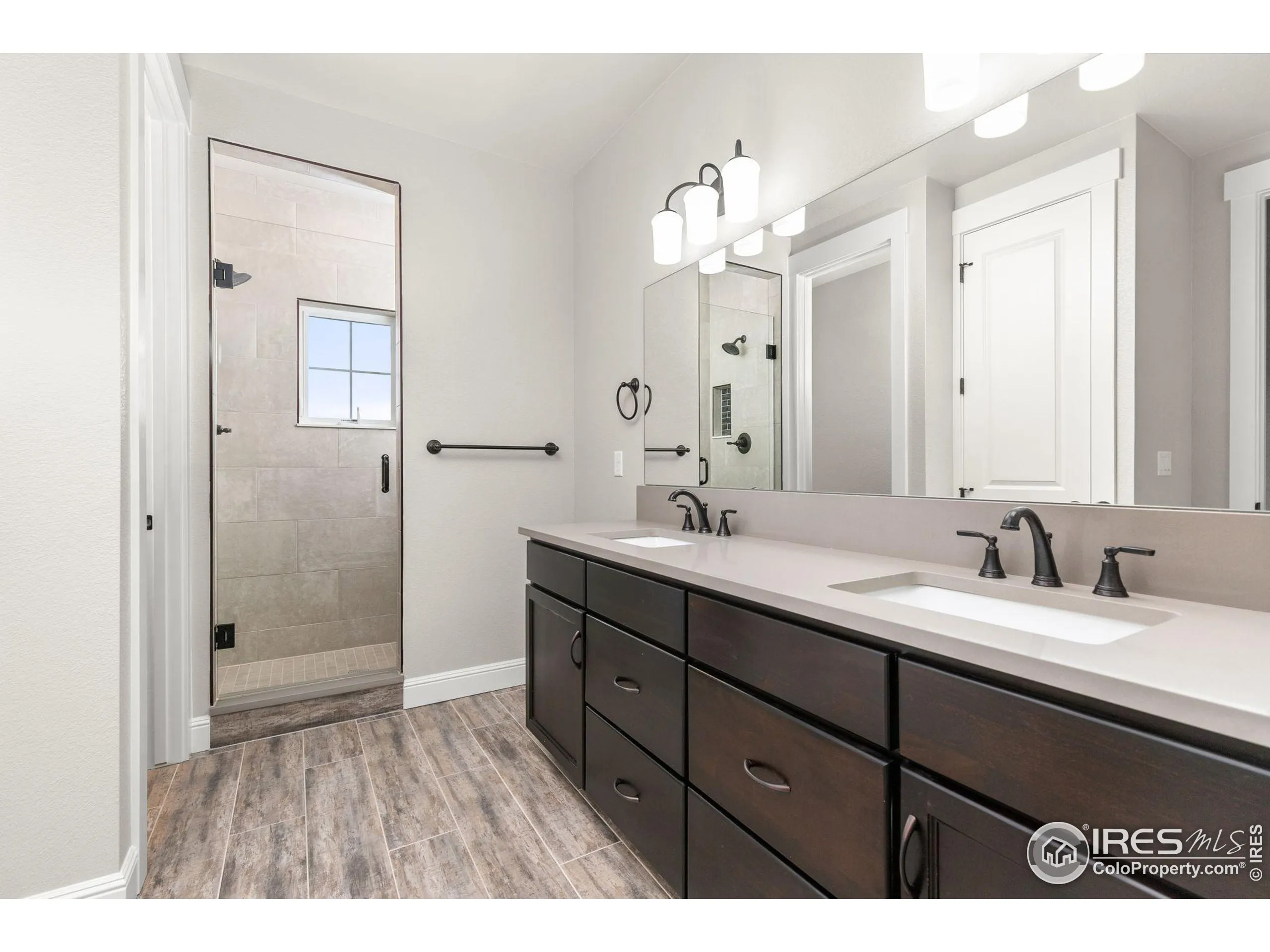 Berthoud, Colorado 80513, United States, 3 Bedrooms Bedrooms, ,4 BathroomsBathrooms,Residential,Active,38447