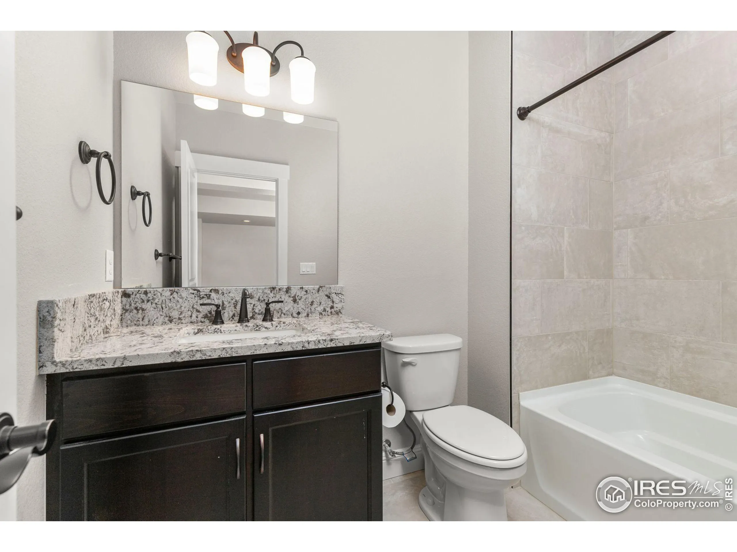 Berthoud, Colorado 80513, United States, 3 Bedrooms Bedrooms, ,4 BathroomsBathrooms,Residential,Active,38447