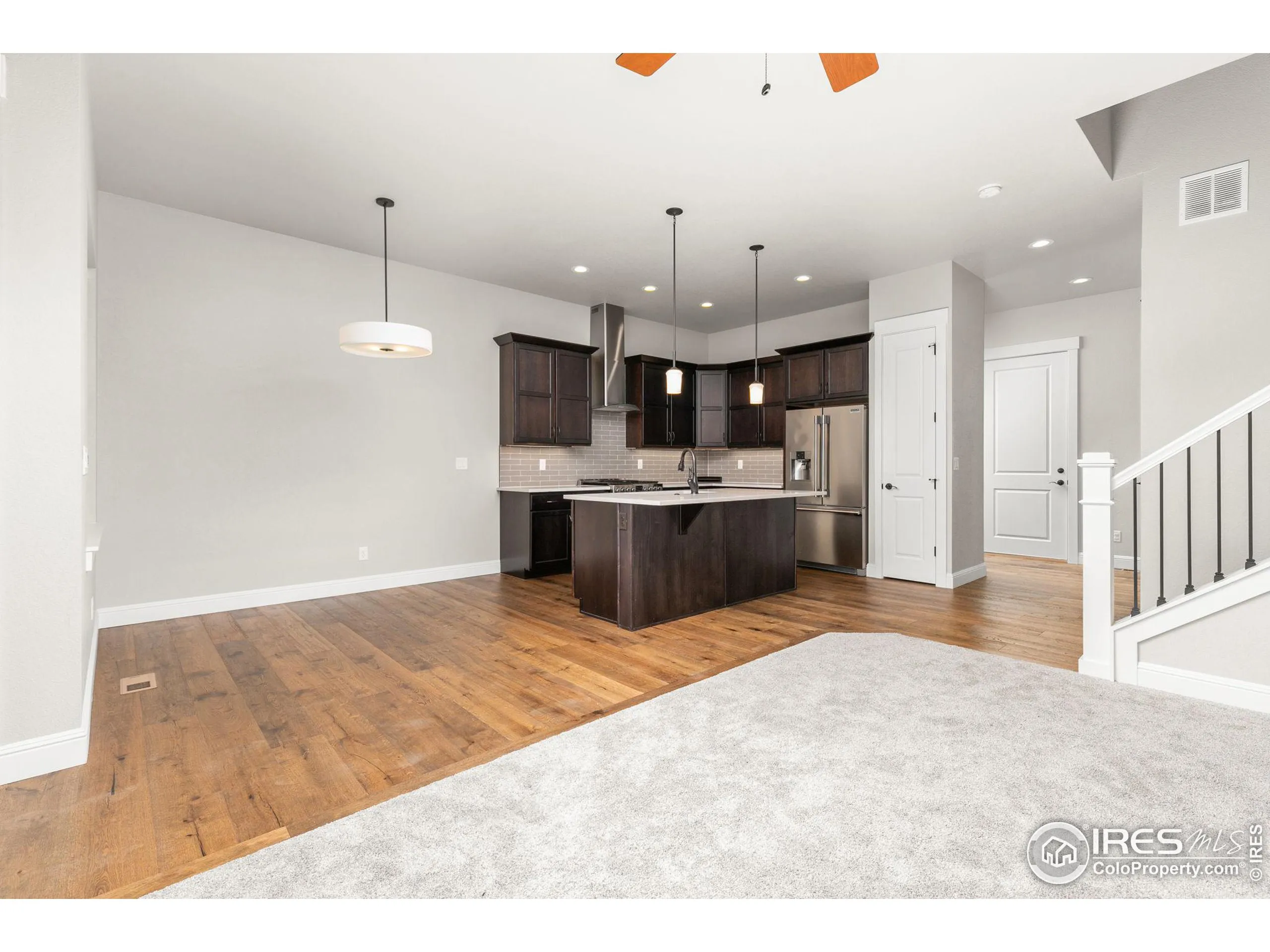 Berthoud, Colorado 80513, United States, 3 Bedrooms Bedrooms, ,4 BathroomsBathrooms,Residential,Active,38447