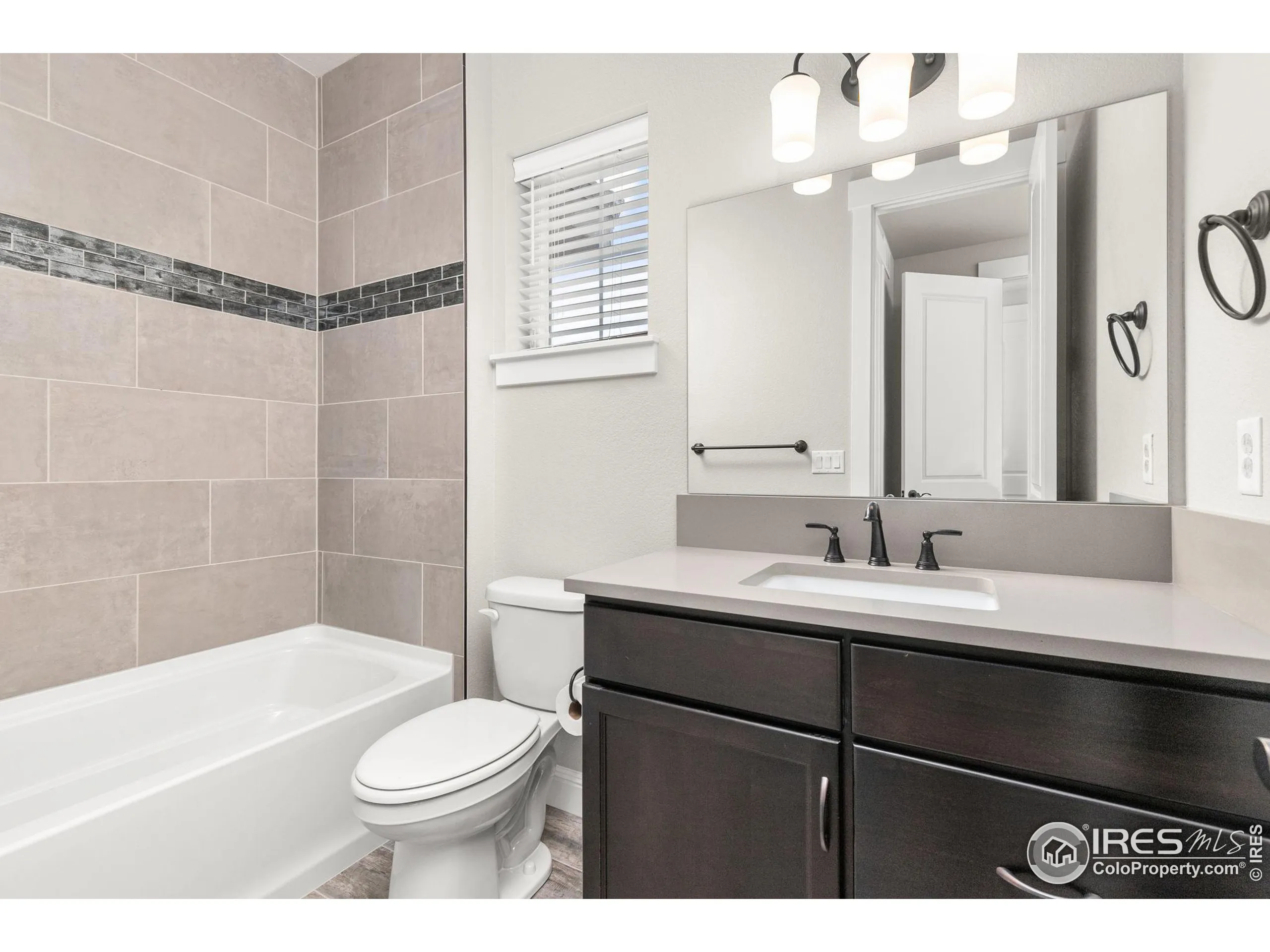 Berthoud, Colorado 80513, United States, 3 Bedrooms Bedrooms, ,4 BathroomsBathrooms,Residential,Active,38447