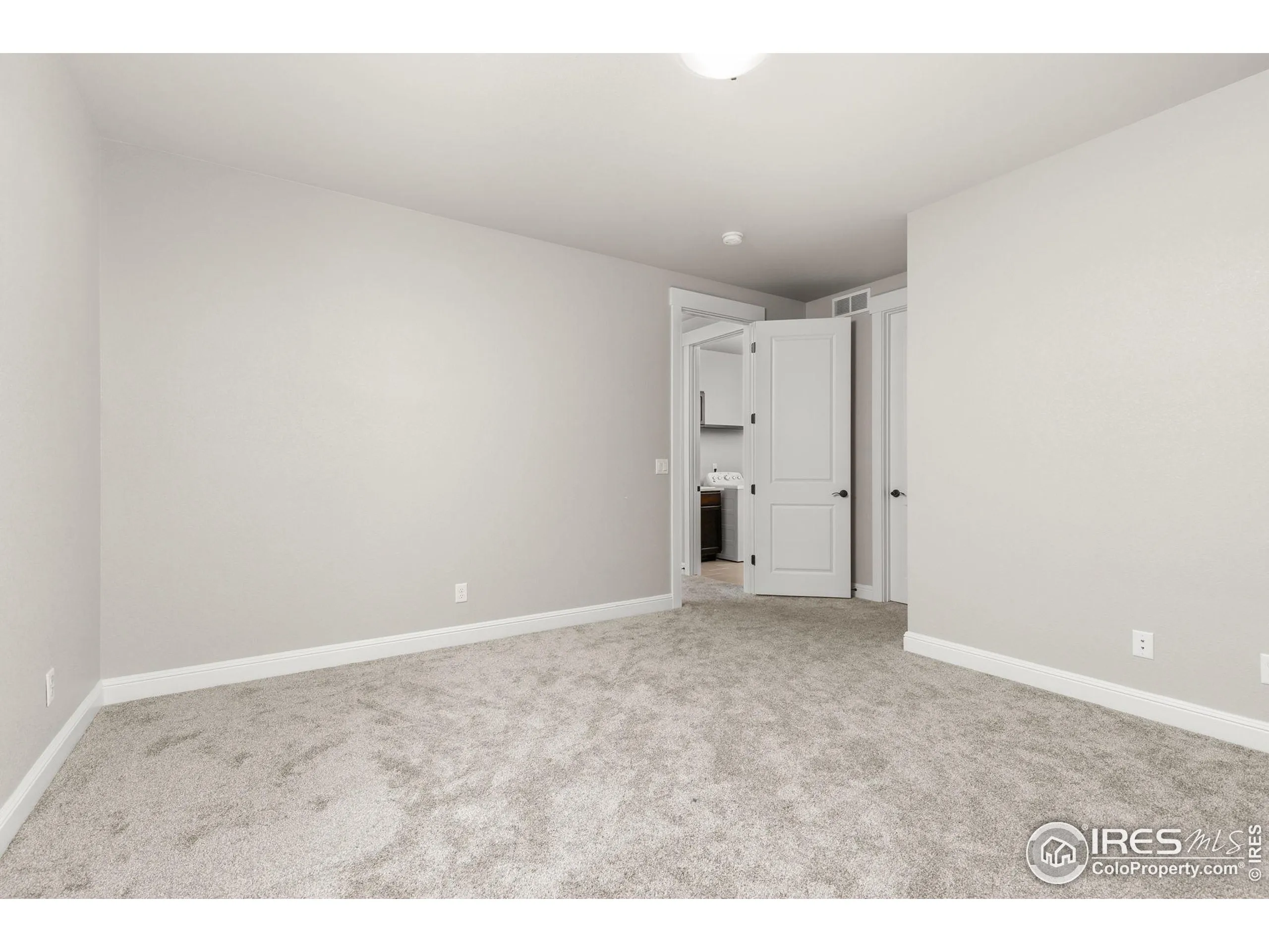 Berthoud, Colorado 80513, United States, 3 Bedrooms Bedrooms, ,4 BathroomsBathrooms,Residential,Active,38447