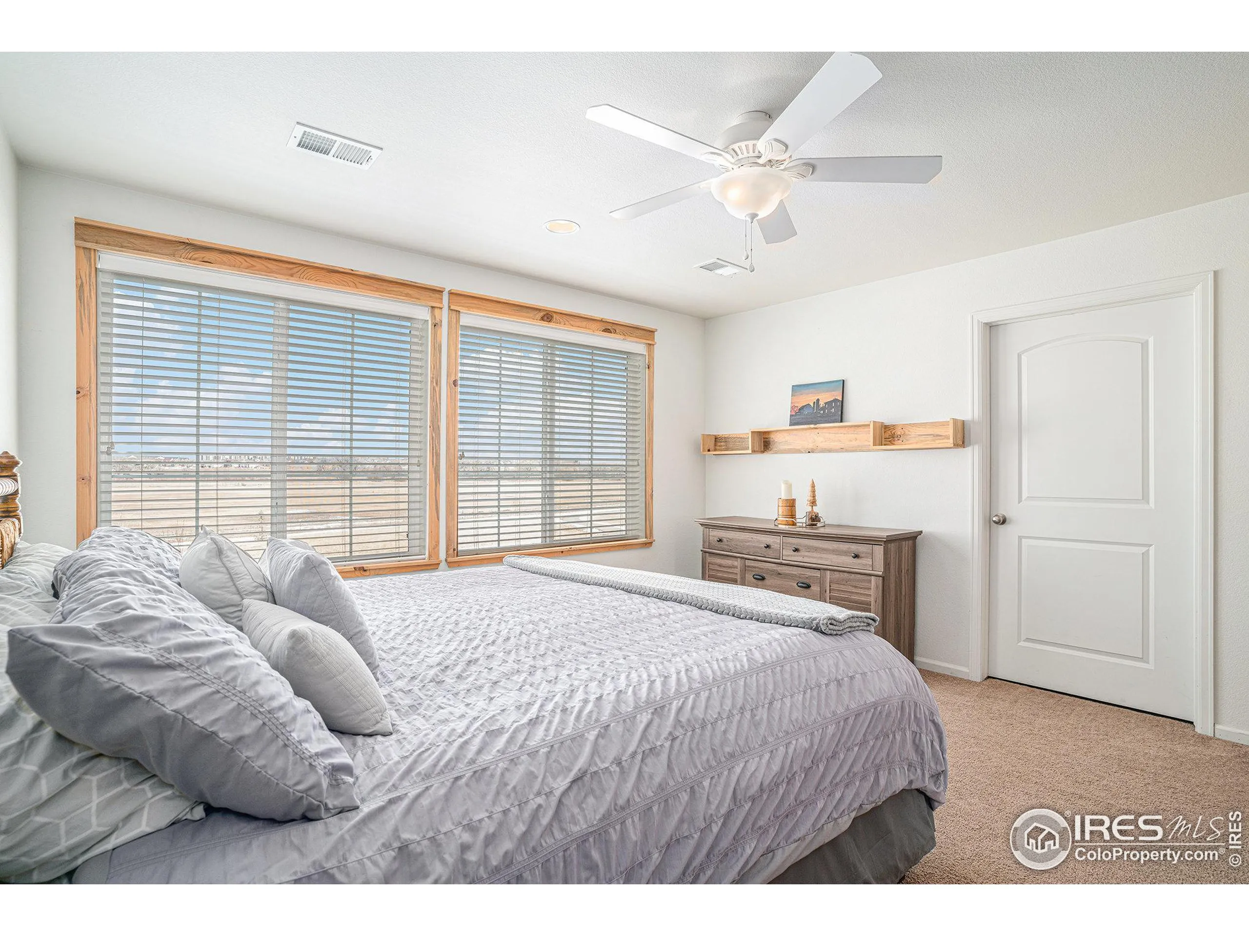 Johnstown, Colorado 80534, United States, 3 Bedrooms Bedrooms, ,3 BathroomsBathrooms,Residential,Active,572