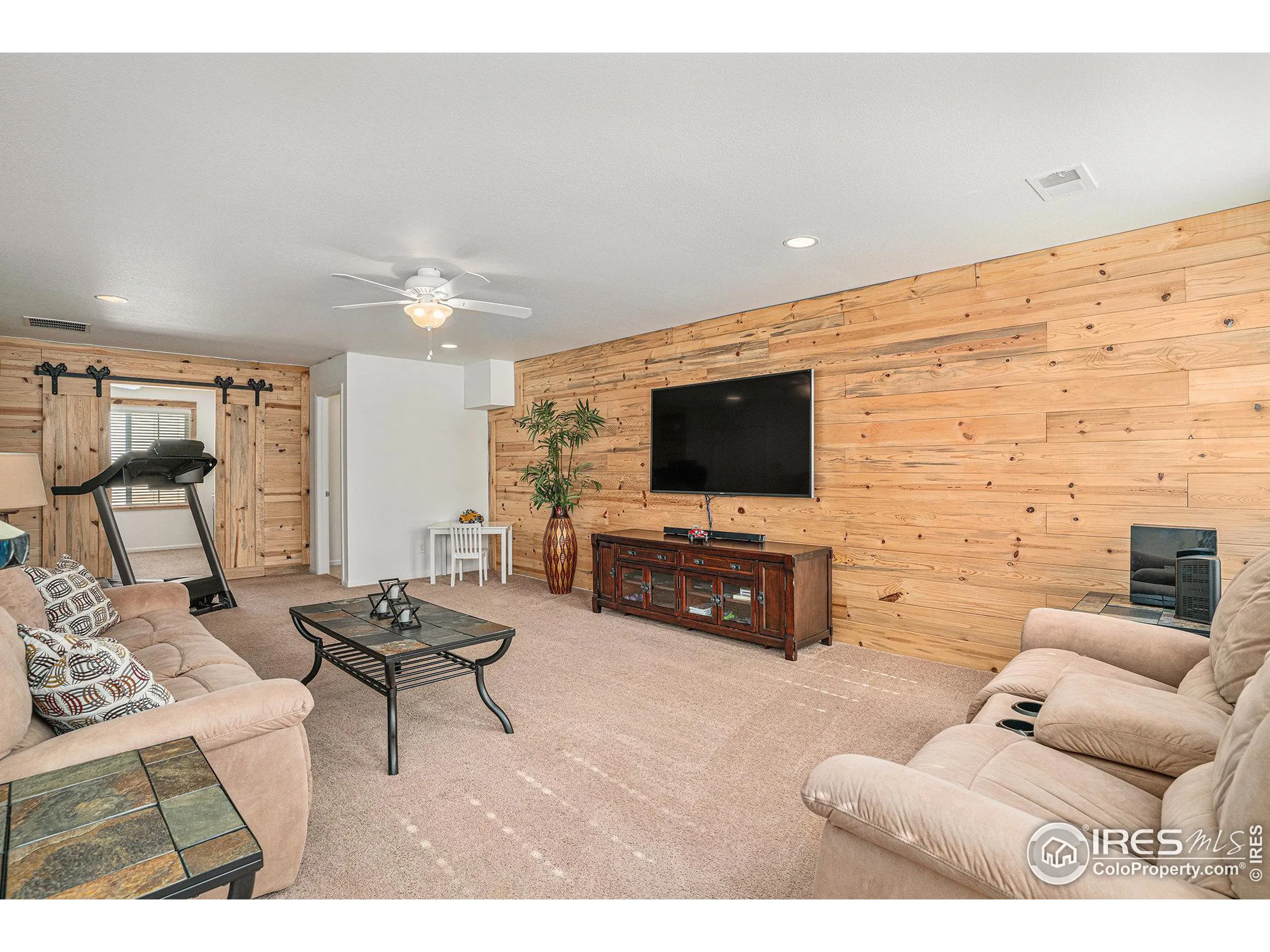 Johnstown, Colorado 80534, United States, 3 Bedrooms Bedrooms, ,3 BathroomsBathrooms,Residential,Active,572