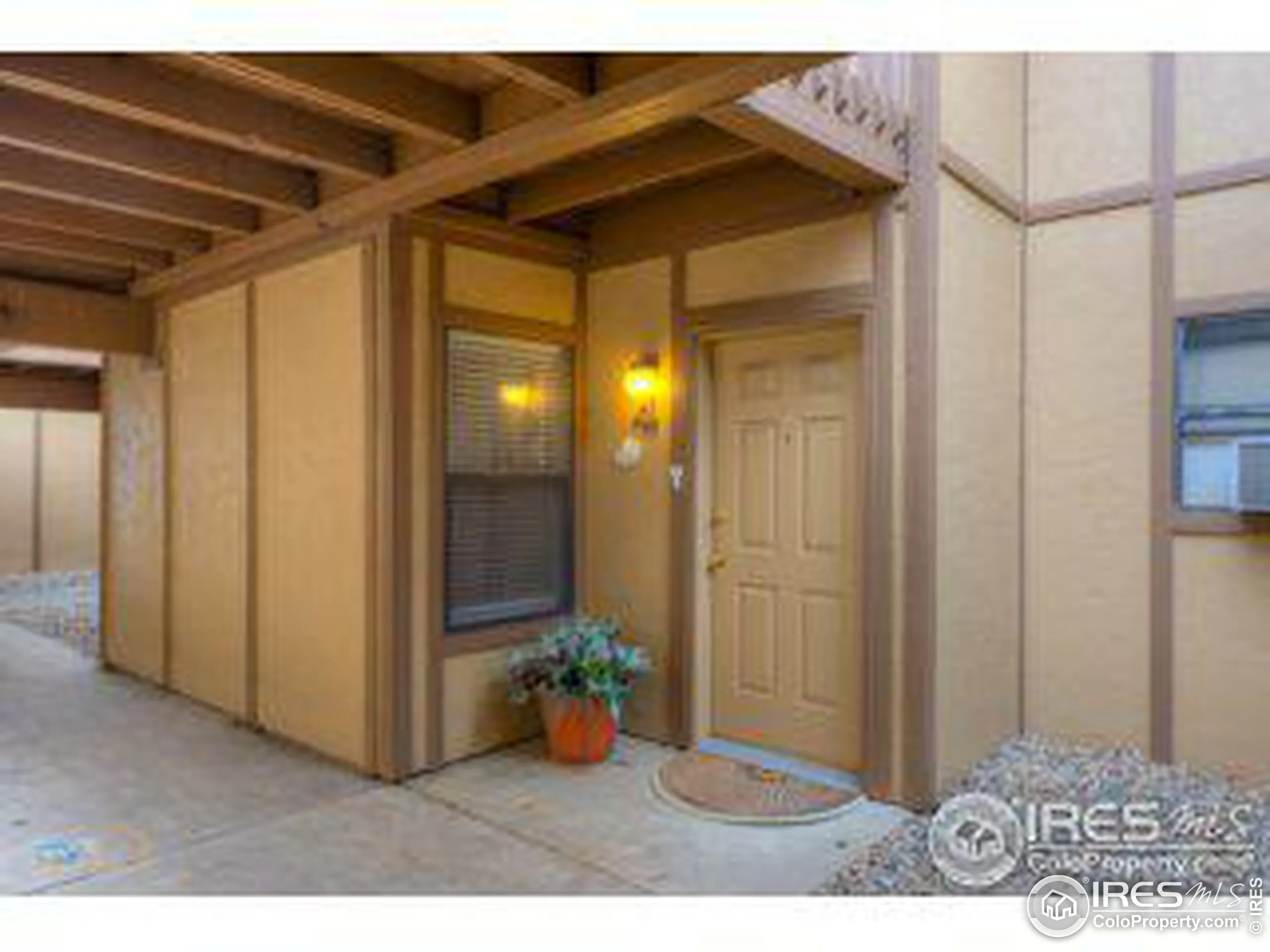 Longmont, Colorado 80504, United States, 1 Bedroom Bedrooms, ,1 BathroomBathrooms,Residential,Coming Soon,32887