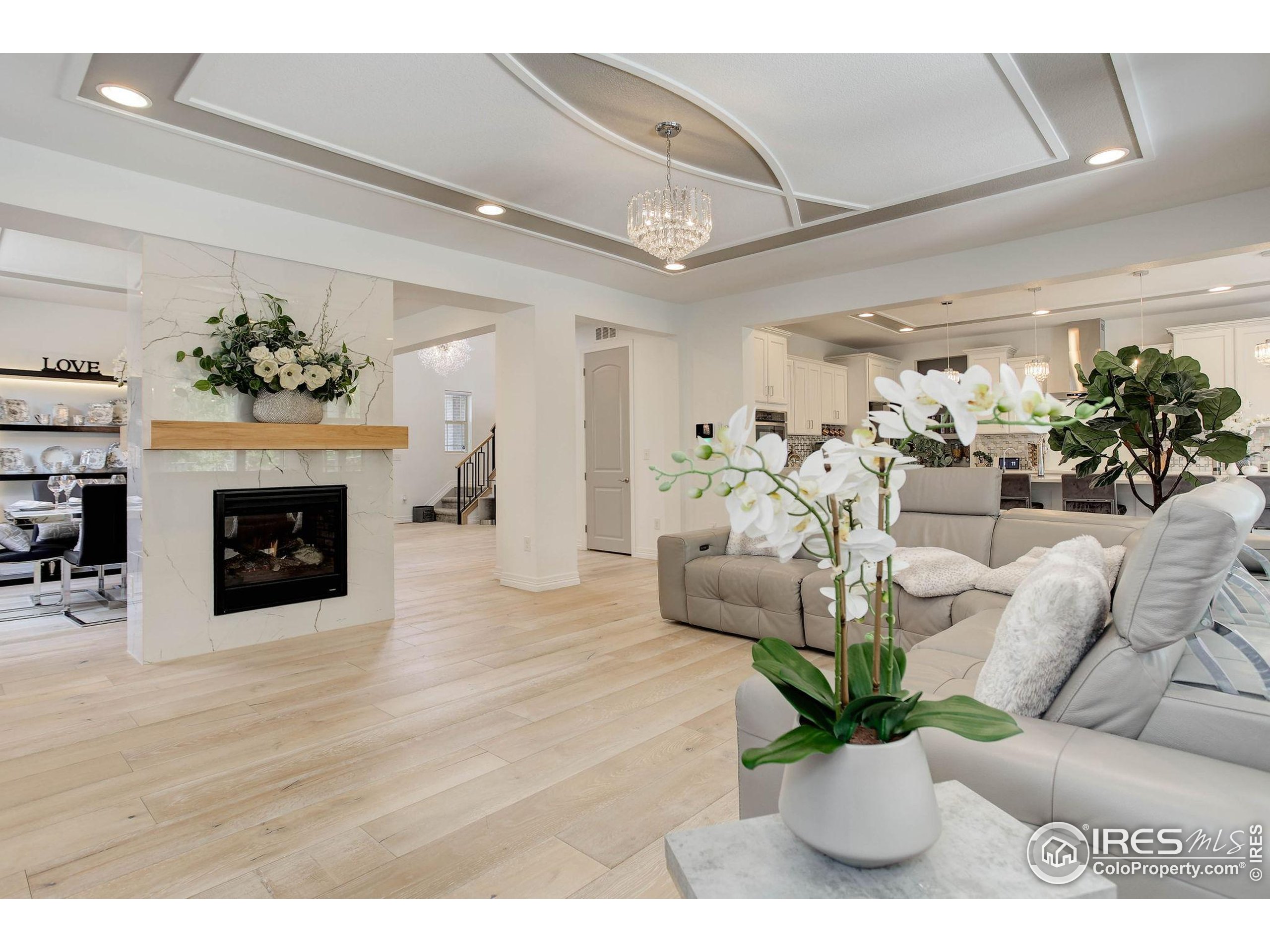 9527 Loveland Way