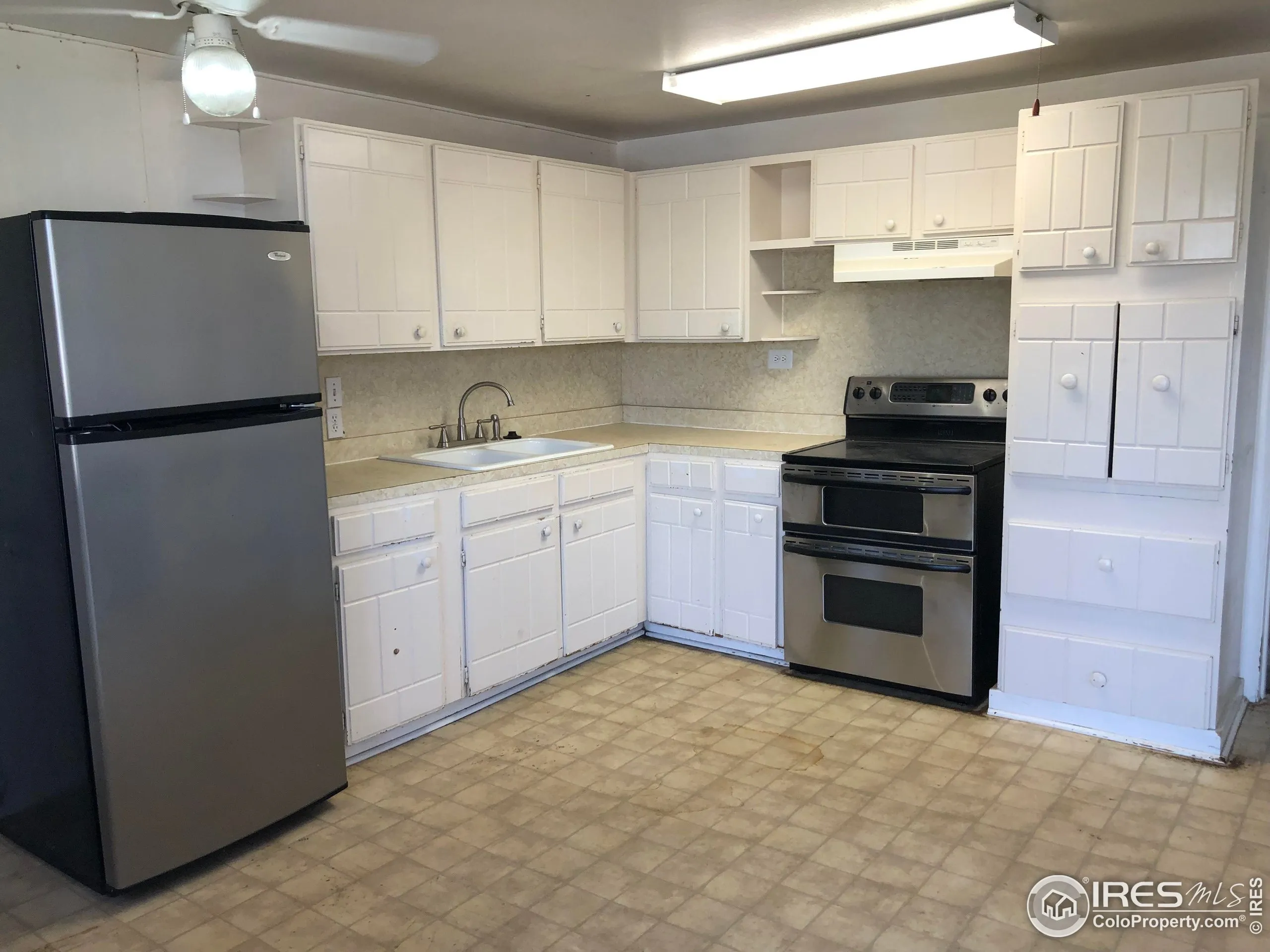 Superior, Colorado 80027, United States, 3 Bedrooms Bedrooms, ,1 BathroomBathrooms,Residential,Active,203491