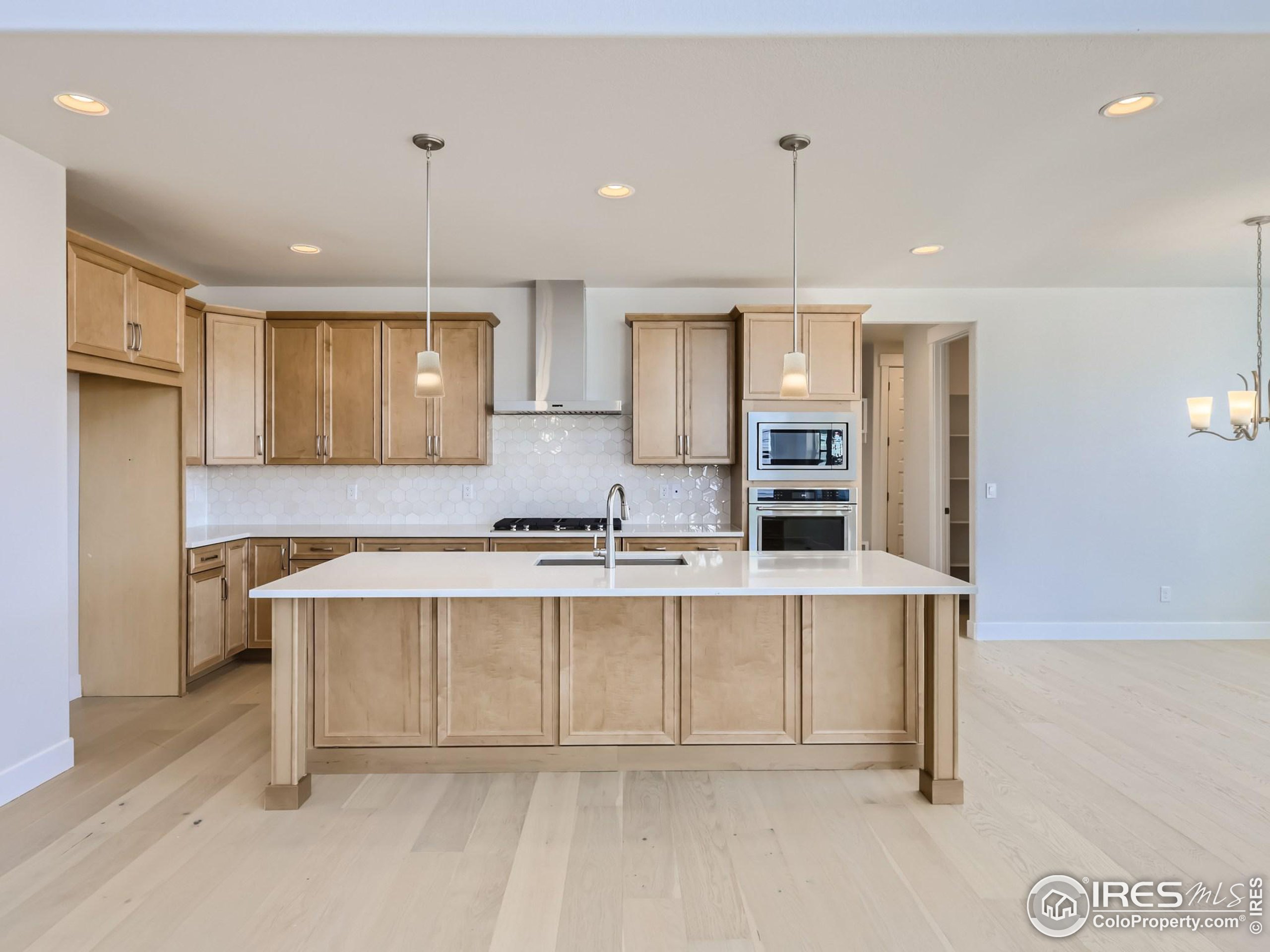 Photo 6 of 28 of 1843 Golden Sun Dr house