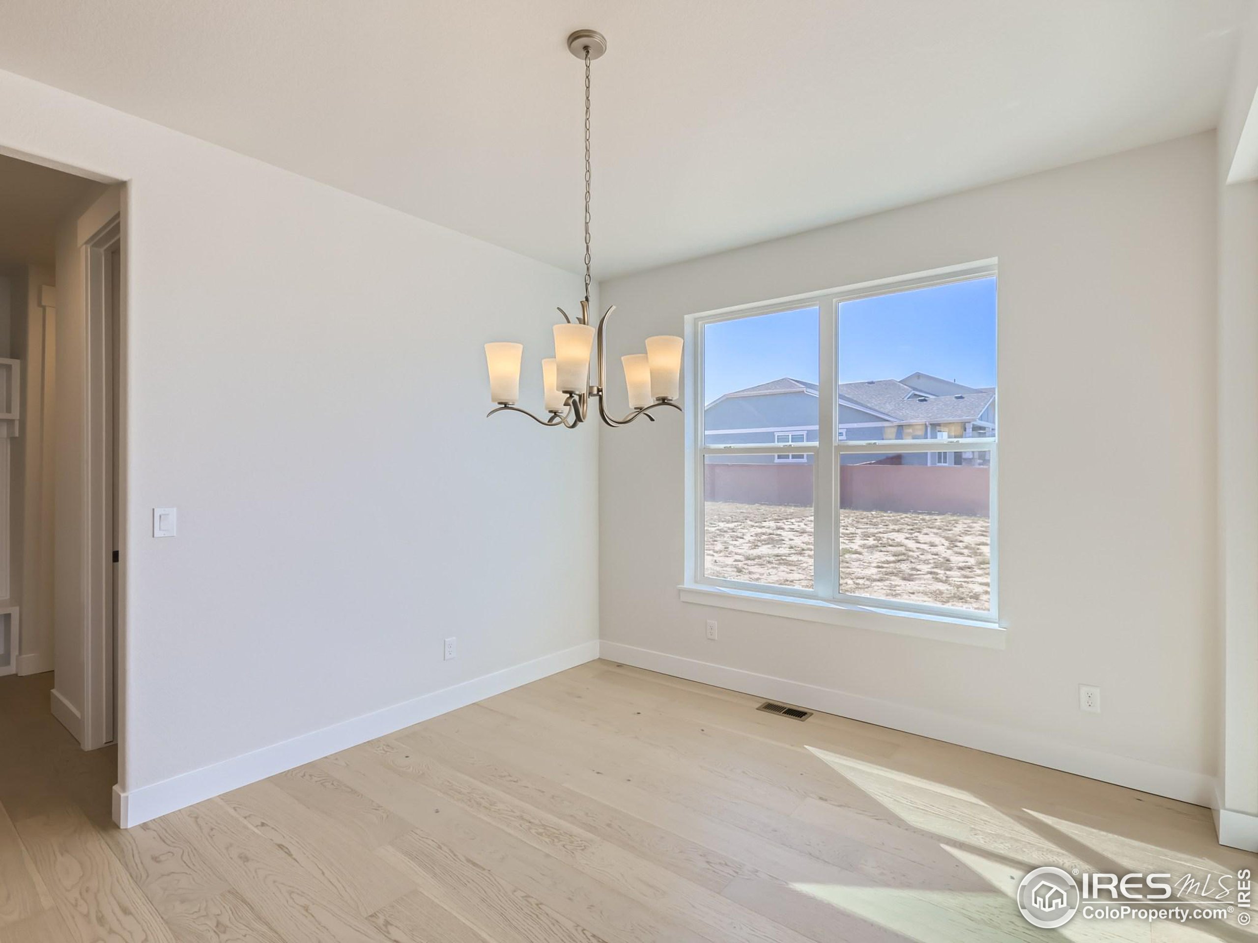 Photo 8 of 28 of 1843 Golden Sun Dr house