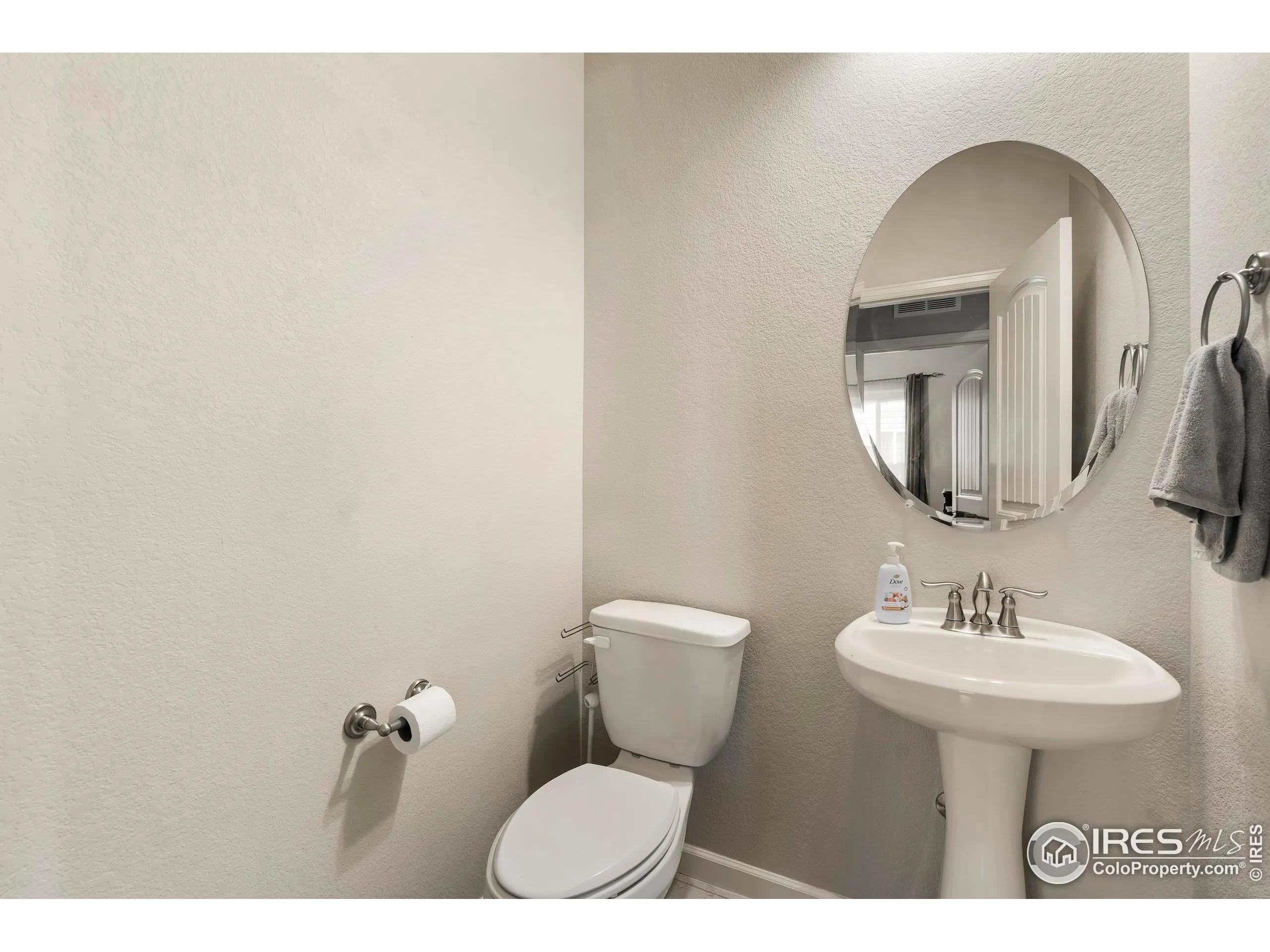 Berthoud, Colorado 80513, United States, 4 Bedrooms Bedrooms, ,4 BathroomsBathrooms,Residential,Active,191268