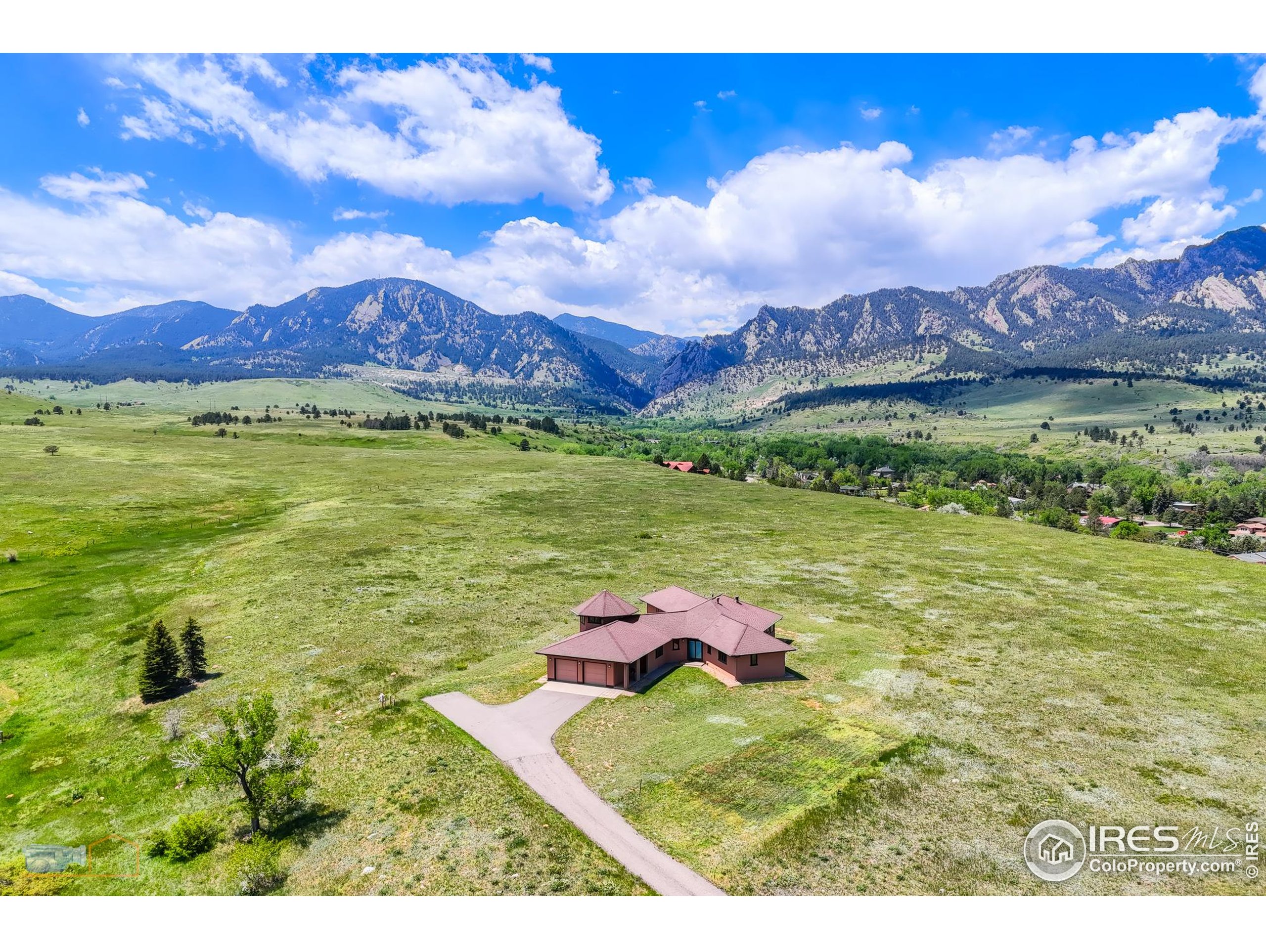 4702 Eldorado Springs Dr