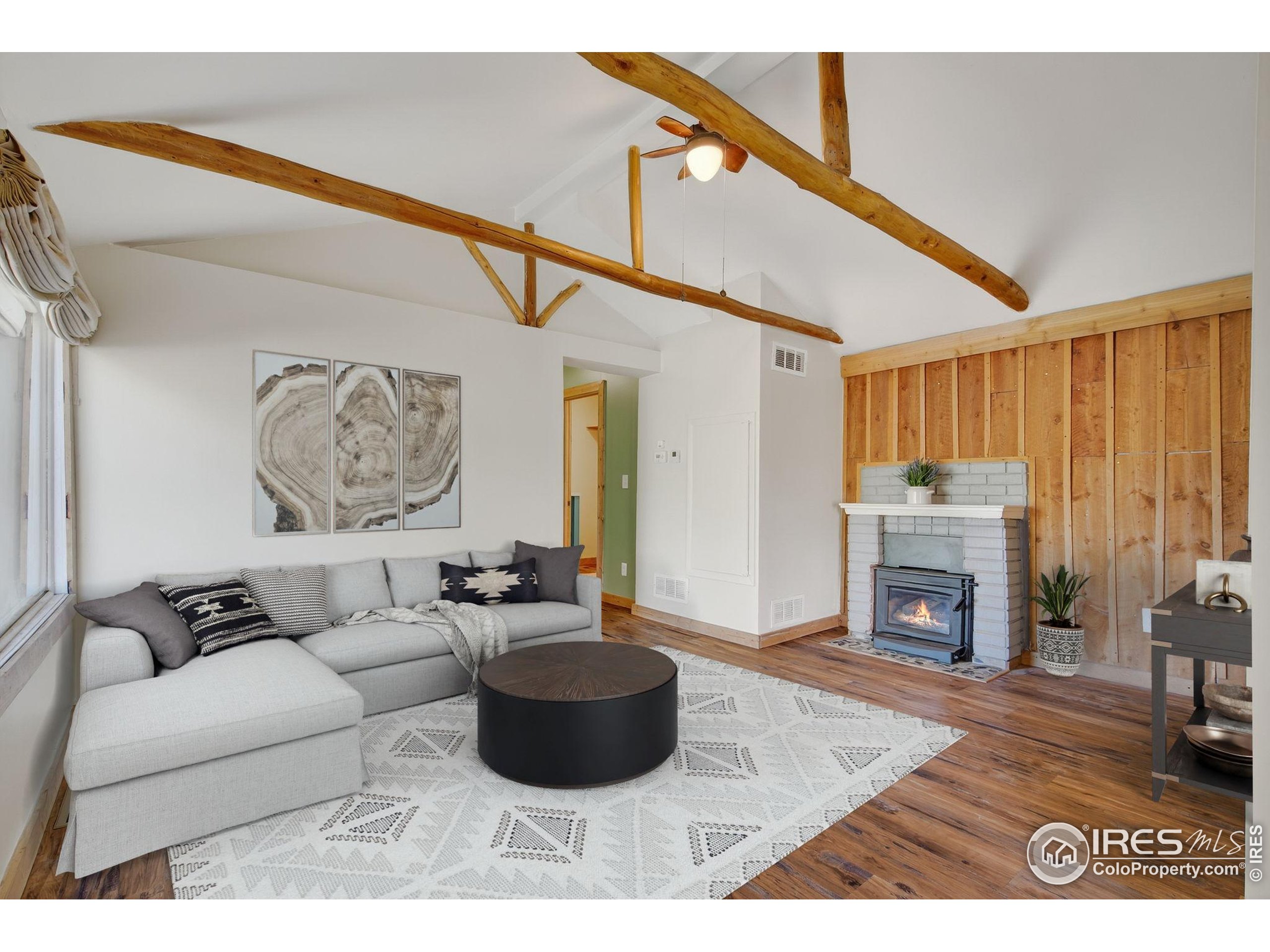9 Moon Dance Ln
