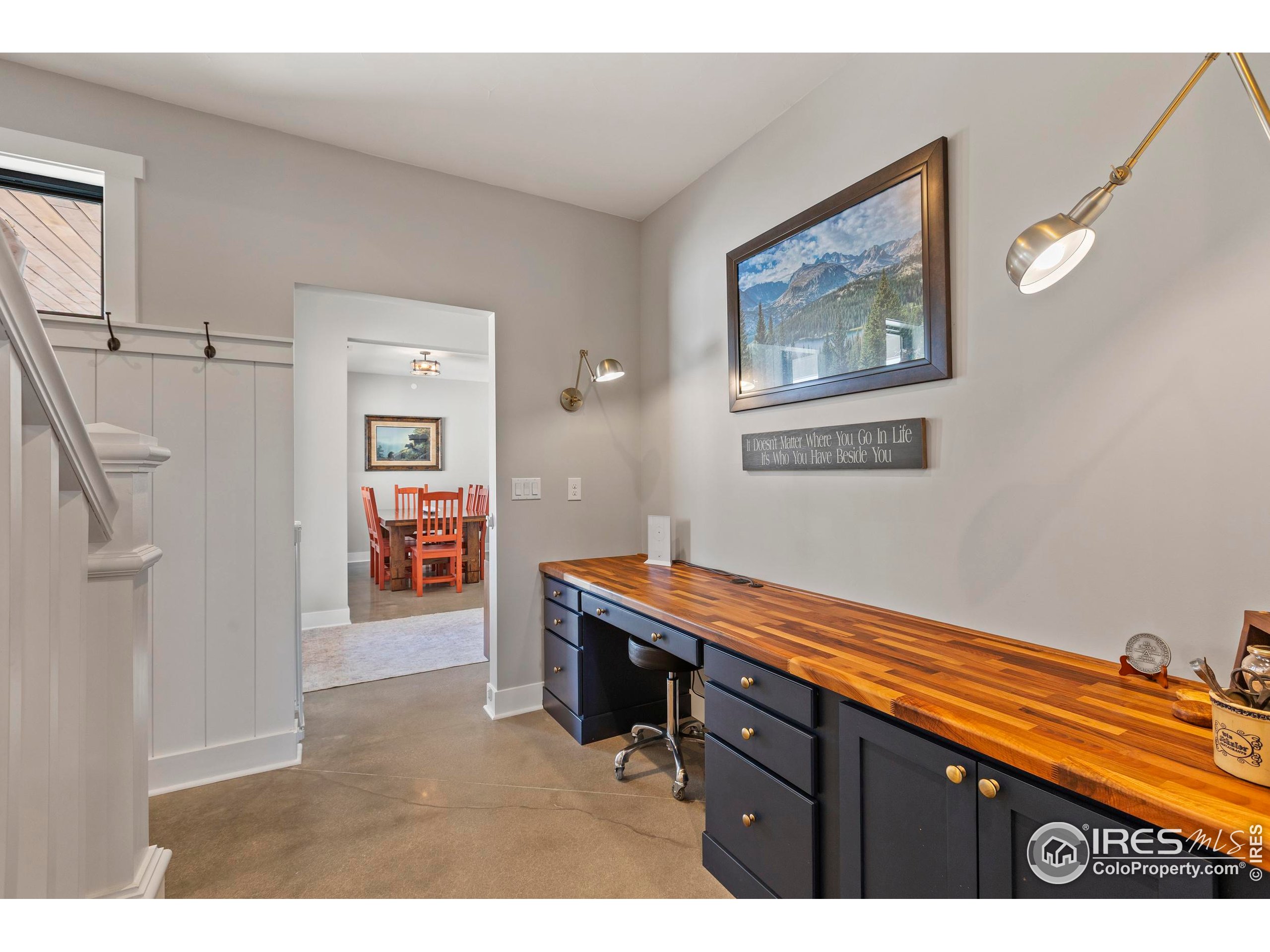 210 Starbright Ct