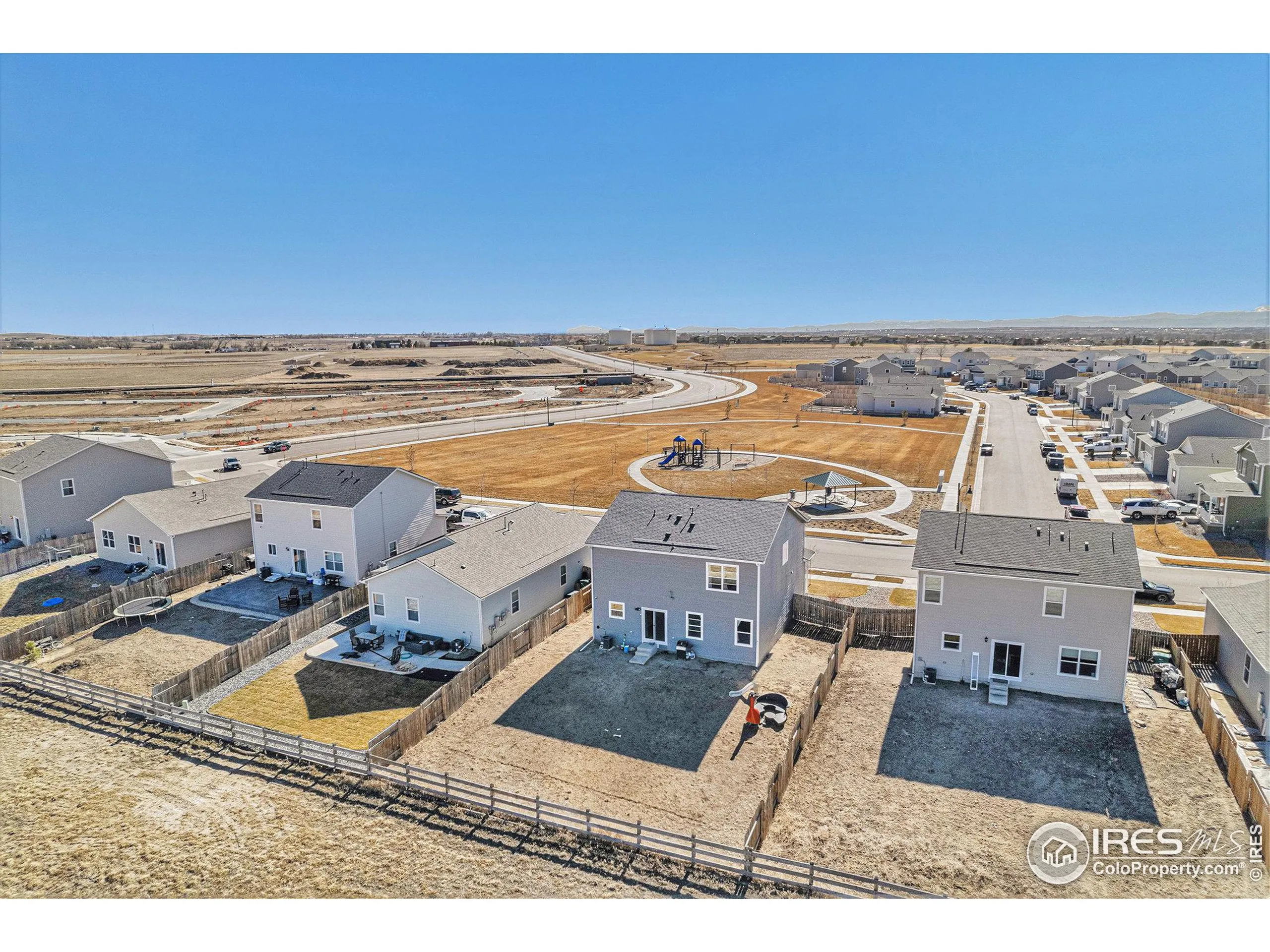 Fort Lupton, Colorado 80621, United States, 4 Bedrooms Bedrooms, ,3 BathroomsBathrooms,Residential,Active,81254